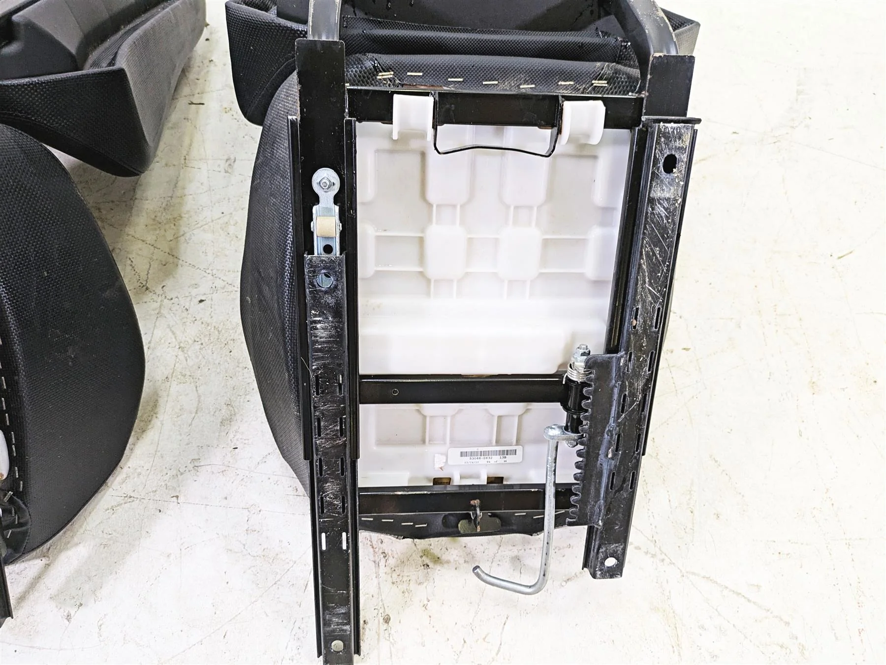 2022 Kawasaki Teryx KRX KRF 1000 C SE Driver Passenger Seat Set 53066-0632-13B - Image 6