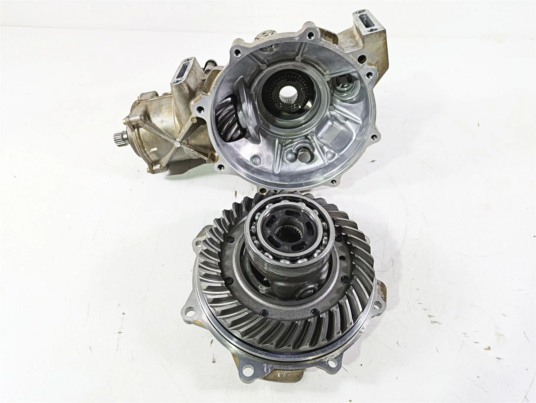 2022 Kawasaki Teryx KRX KRF 1000 C SE Front Differential Gear Box 13101-0719 - Image 6