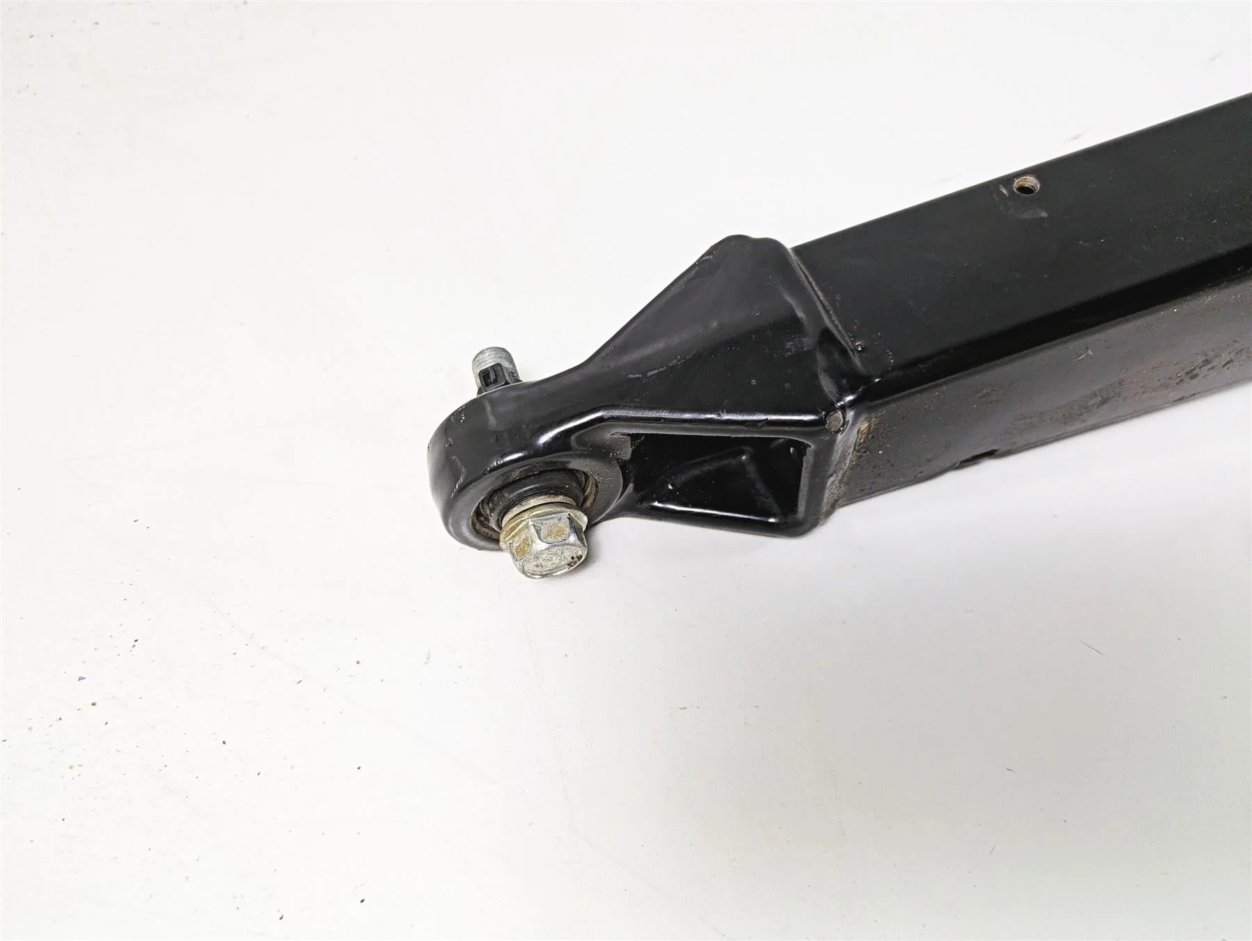 2022 Kawasaki Teryx KRX KRF 1000 C SE Rear Right Trailing Arm Set 39007-0469-10 - Image 3