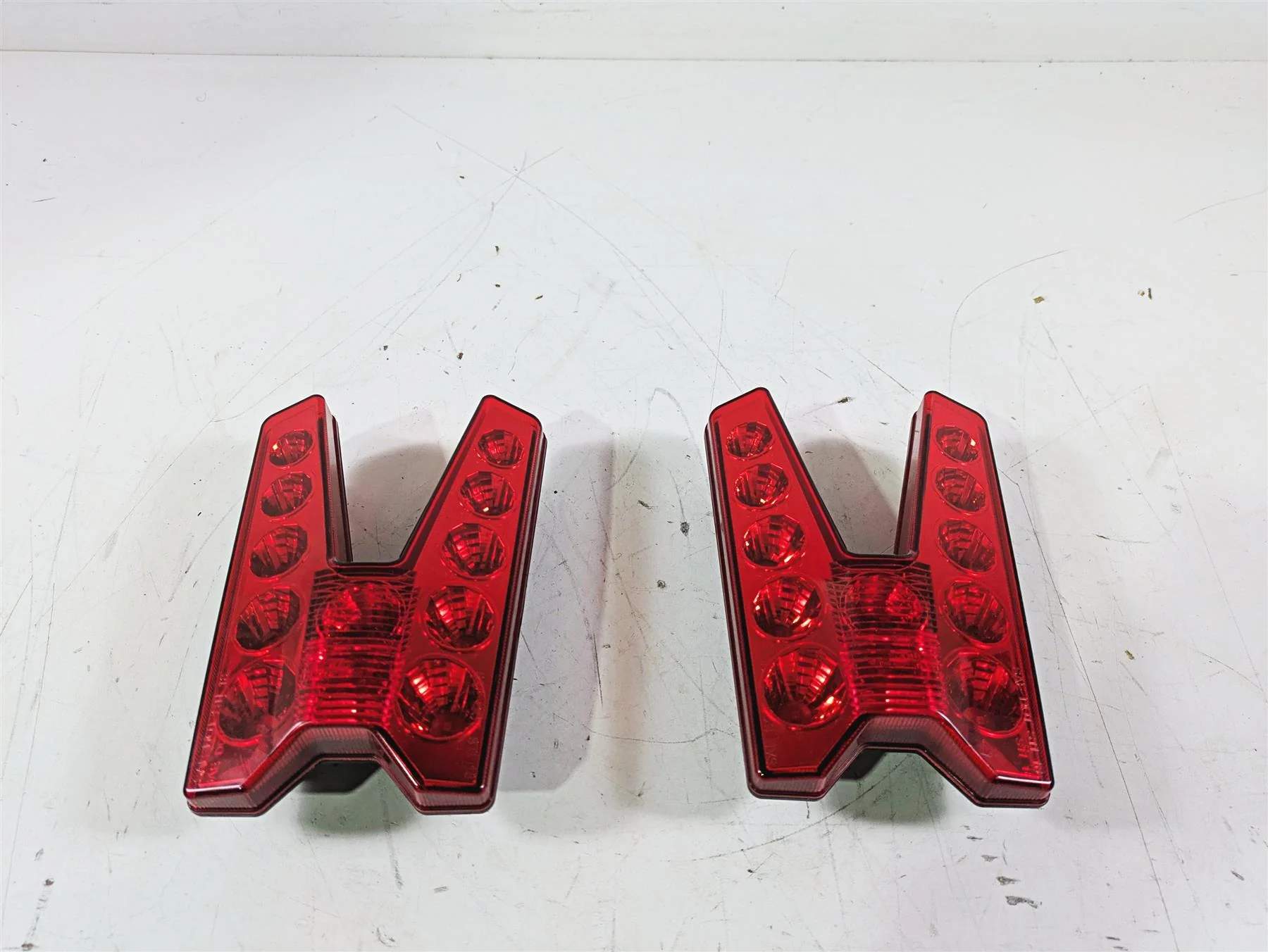 2022 Kawasaki Teryx KRX KRF 1000 C SE Taillight Tail Light Lamp Set 23024-0005 - Image 4
