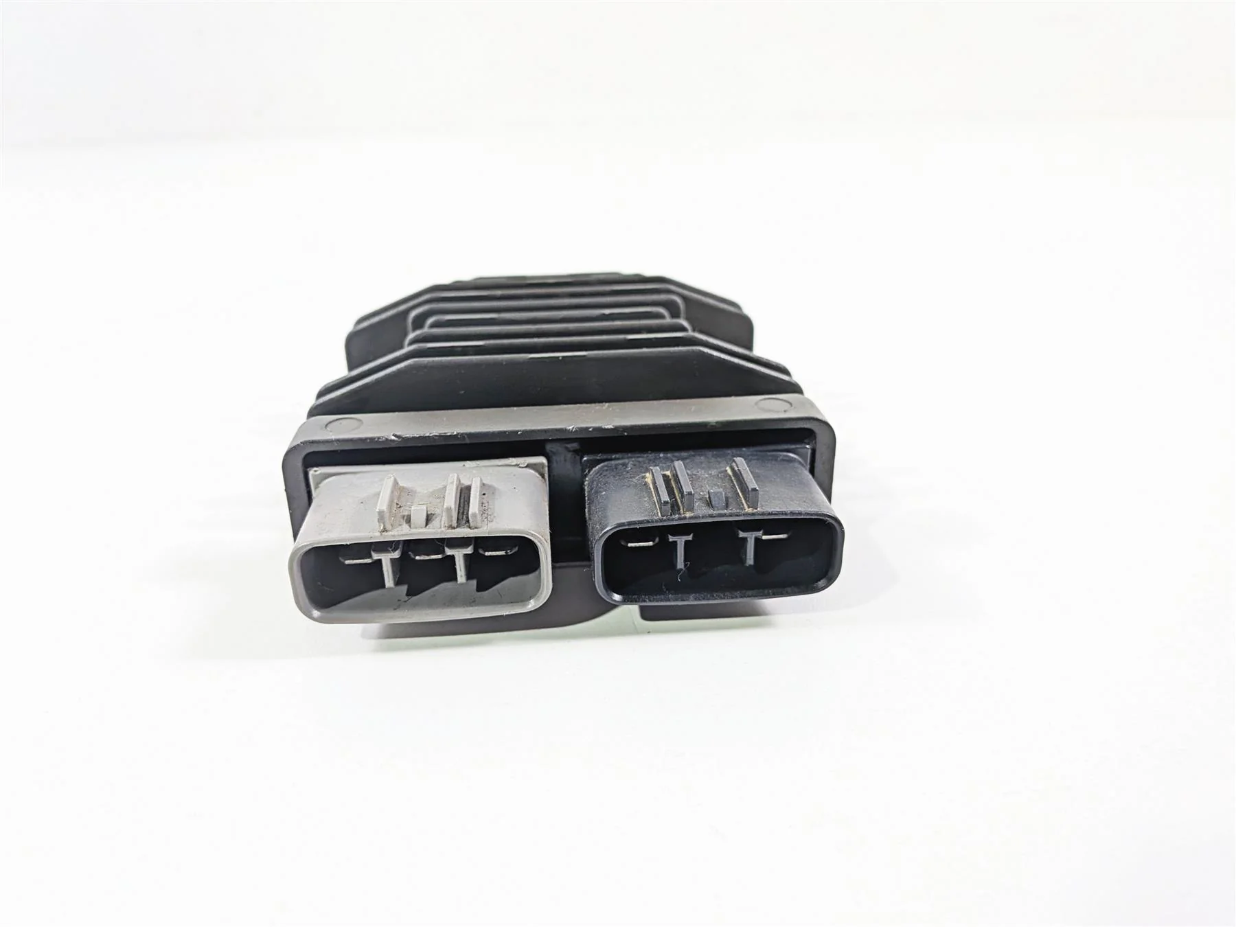 2022 Kawasaki Teryx KRX KRF 1000 SE Rectifier Voltage Regulator 21066-0771 - Image 7
