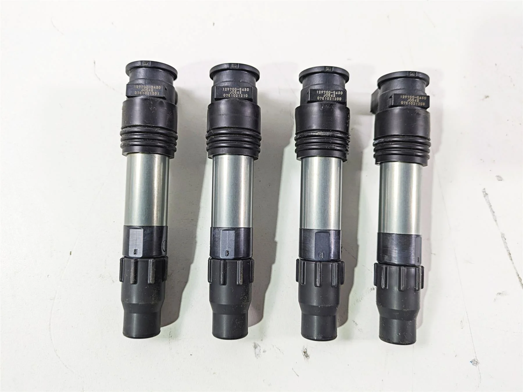 2022 Kawasaki ZR900RS Cafe Denso Ignition Coils Stick Coil Set 21171-0033 - Image 6