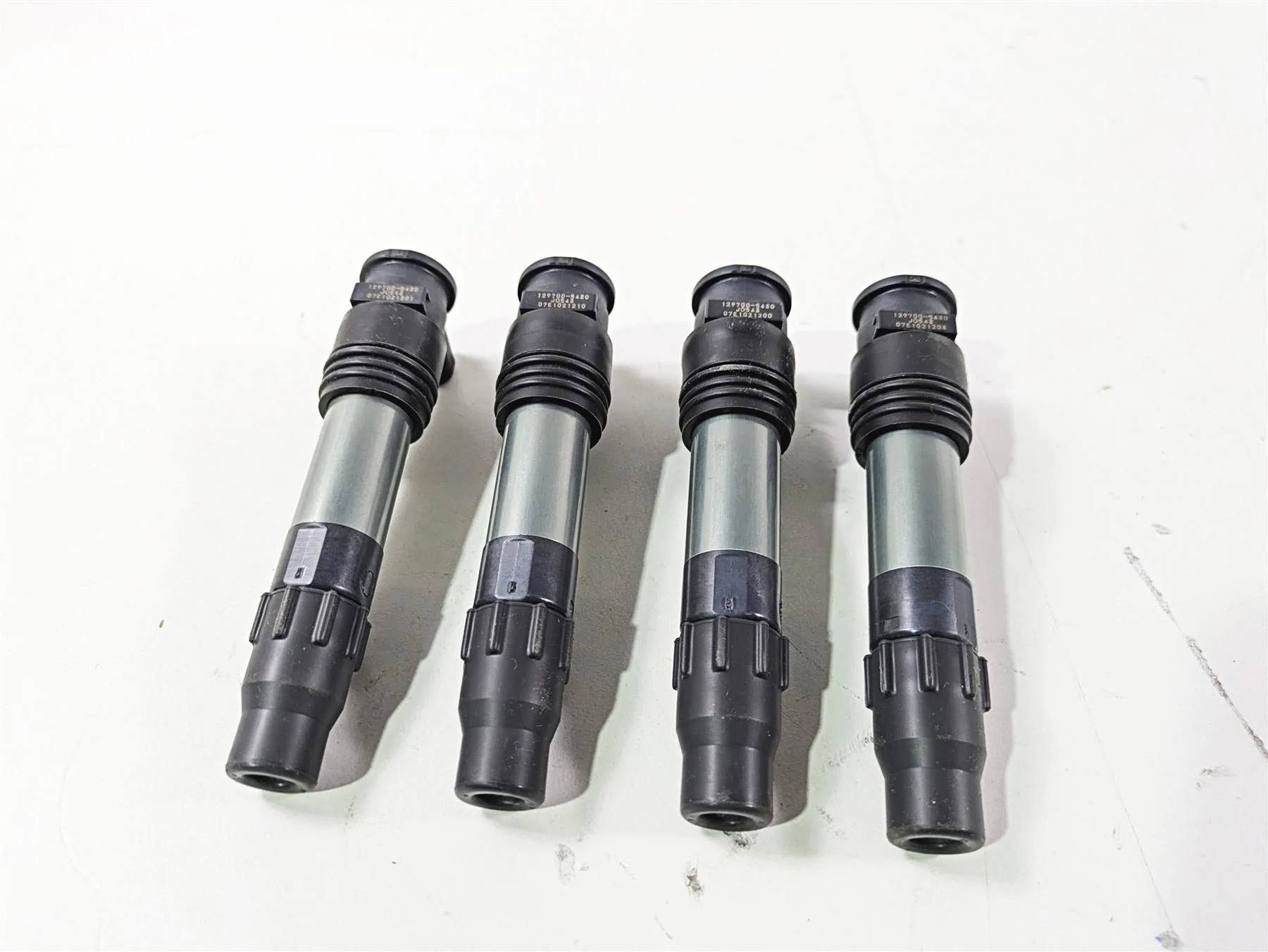 2022 Kawasaki ZR900RS Cafe Denso Ignition Coils Stick Coil Set 21171-0033 - Image 8