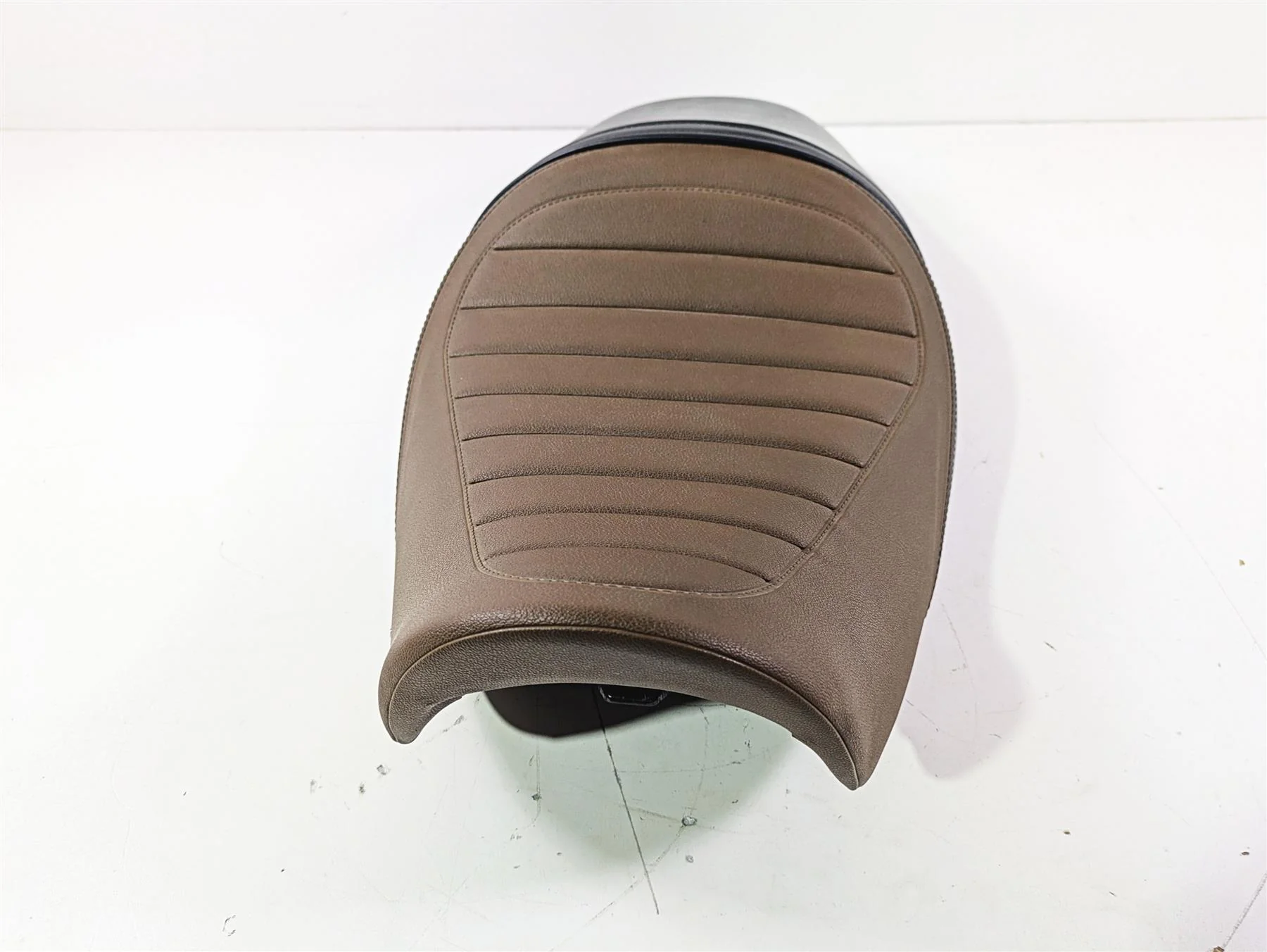 2022 Kawasaki ZR900RS Cafe Duo Rider Driver Seat Saddle - Read 53066-0599-71H - Image 4
