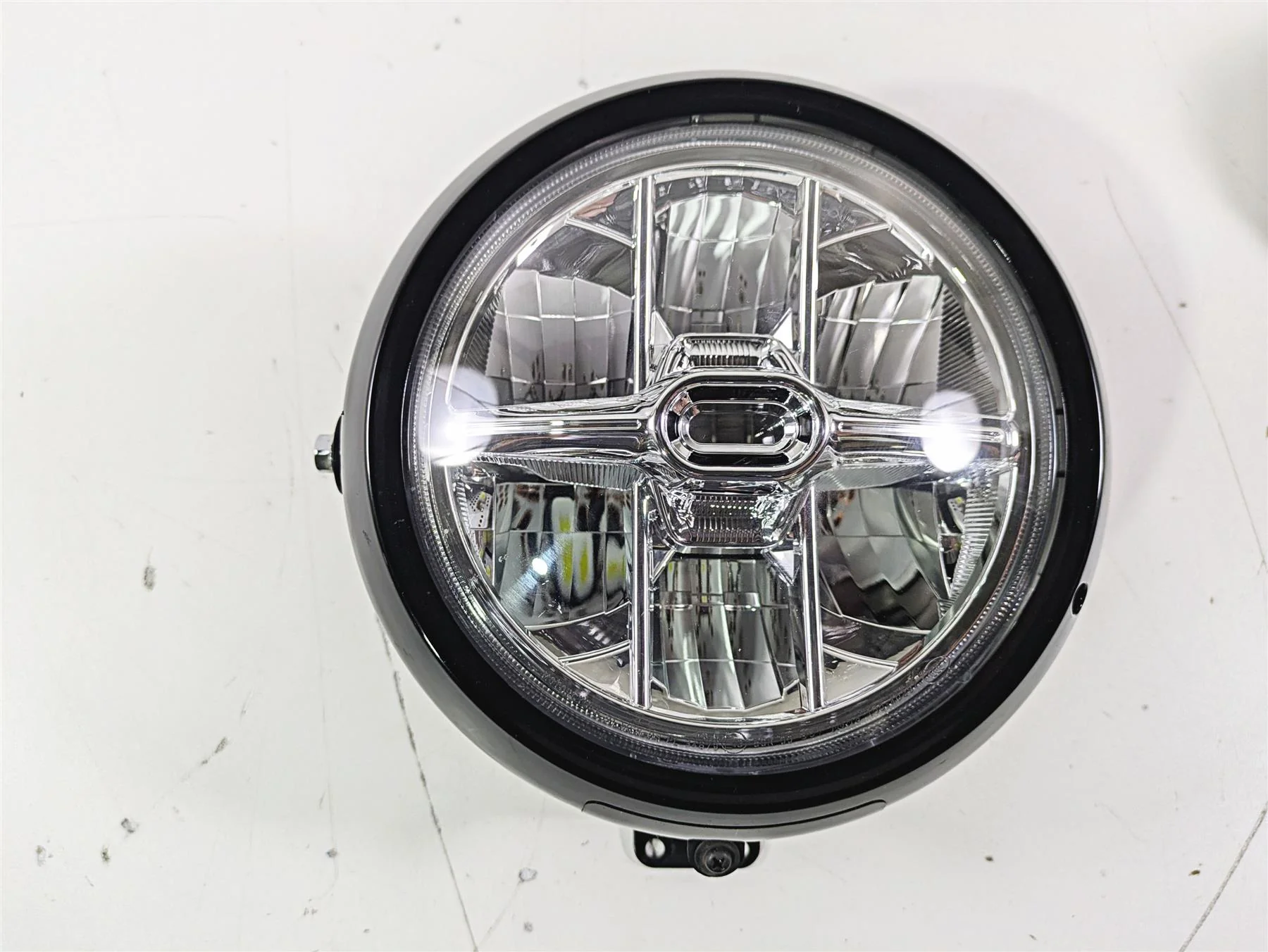 2022 Kawasaki ZR900RS Cafe Headlight Lamp Lens & Bucket 23004-0407