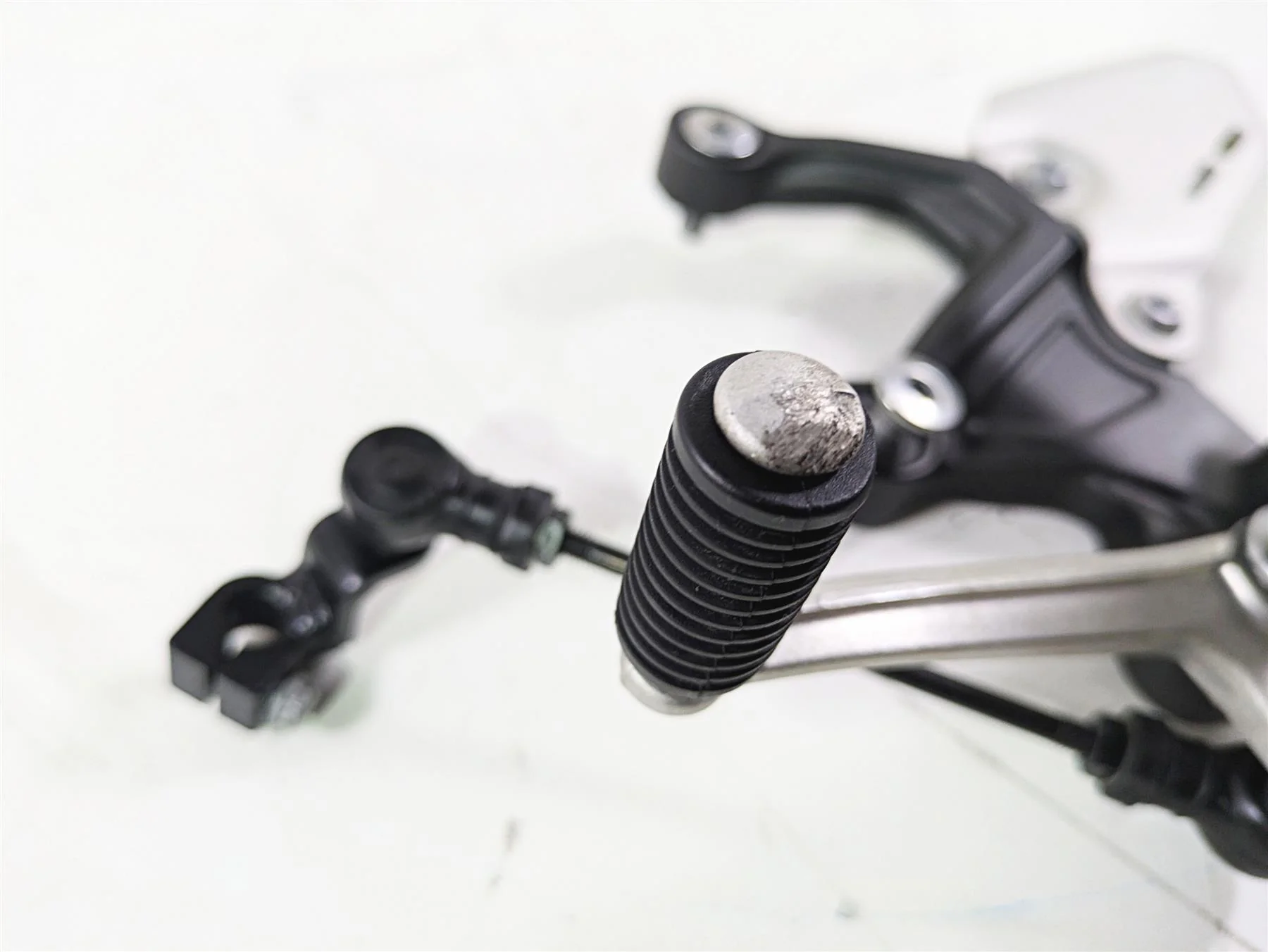 2022 Kawasaki ZR900RS Cafe Left Foot Peg Rest & Shift Lever Set 13236-0808 - Image 6
