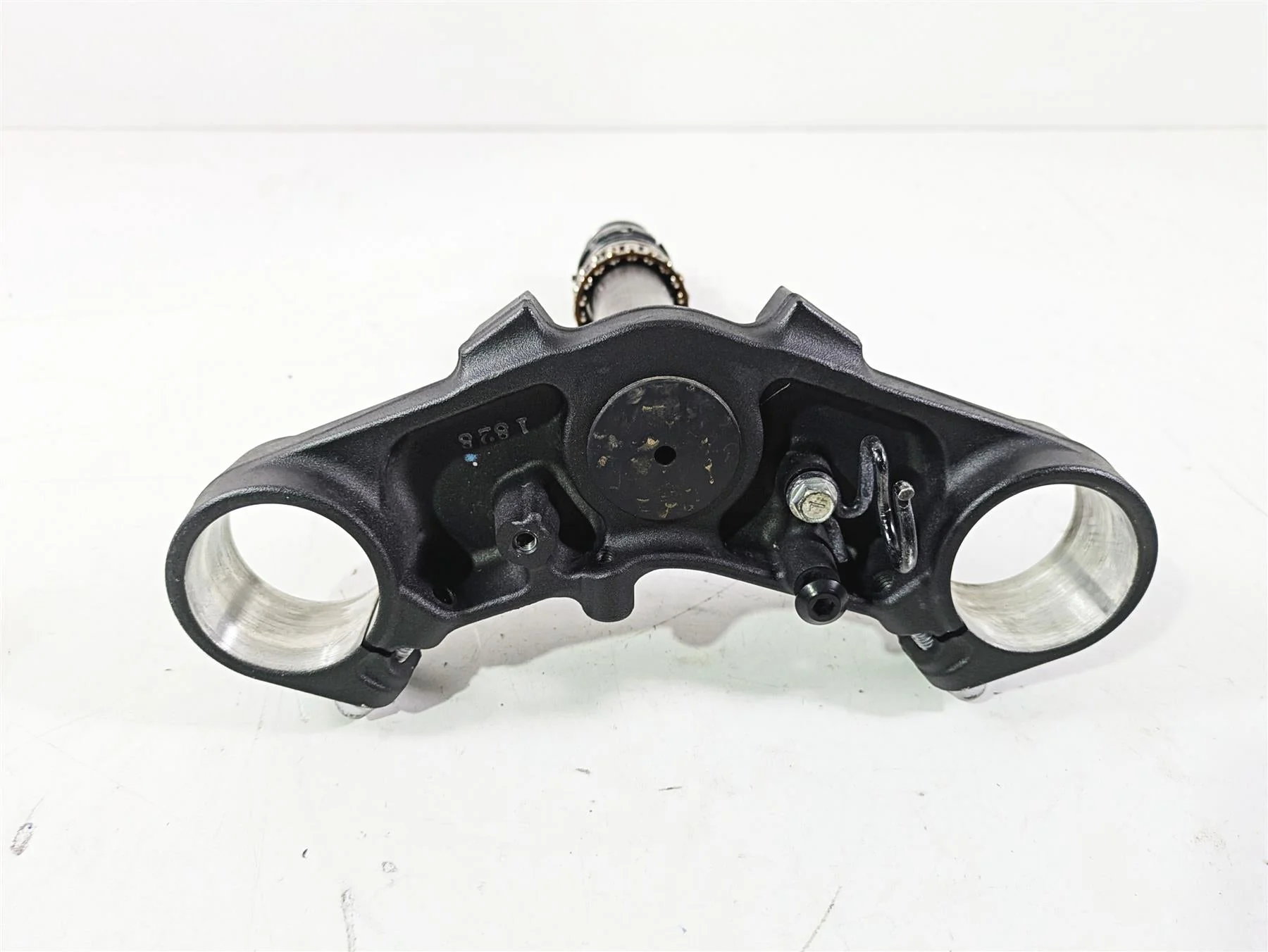2022 Kawasaki ZR900RS Cafe Lower Triple Tree Steering Clamp 44037-0172-18R - Image 10