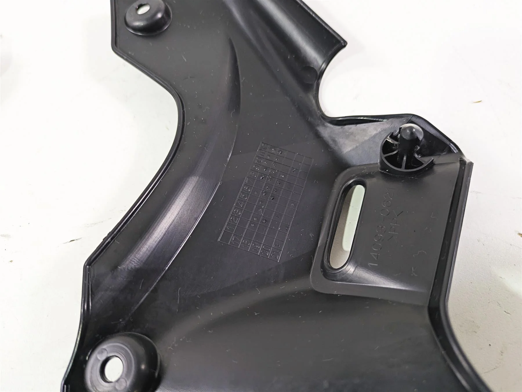 2022 Kawasaki ZR900RS Cafe Neck Frame Cover Fairing Set 14093-0621 14093-0620 - Image 9