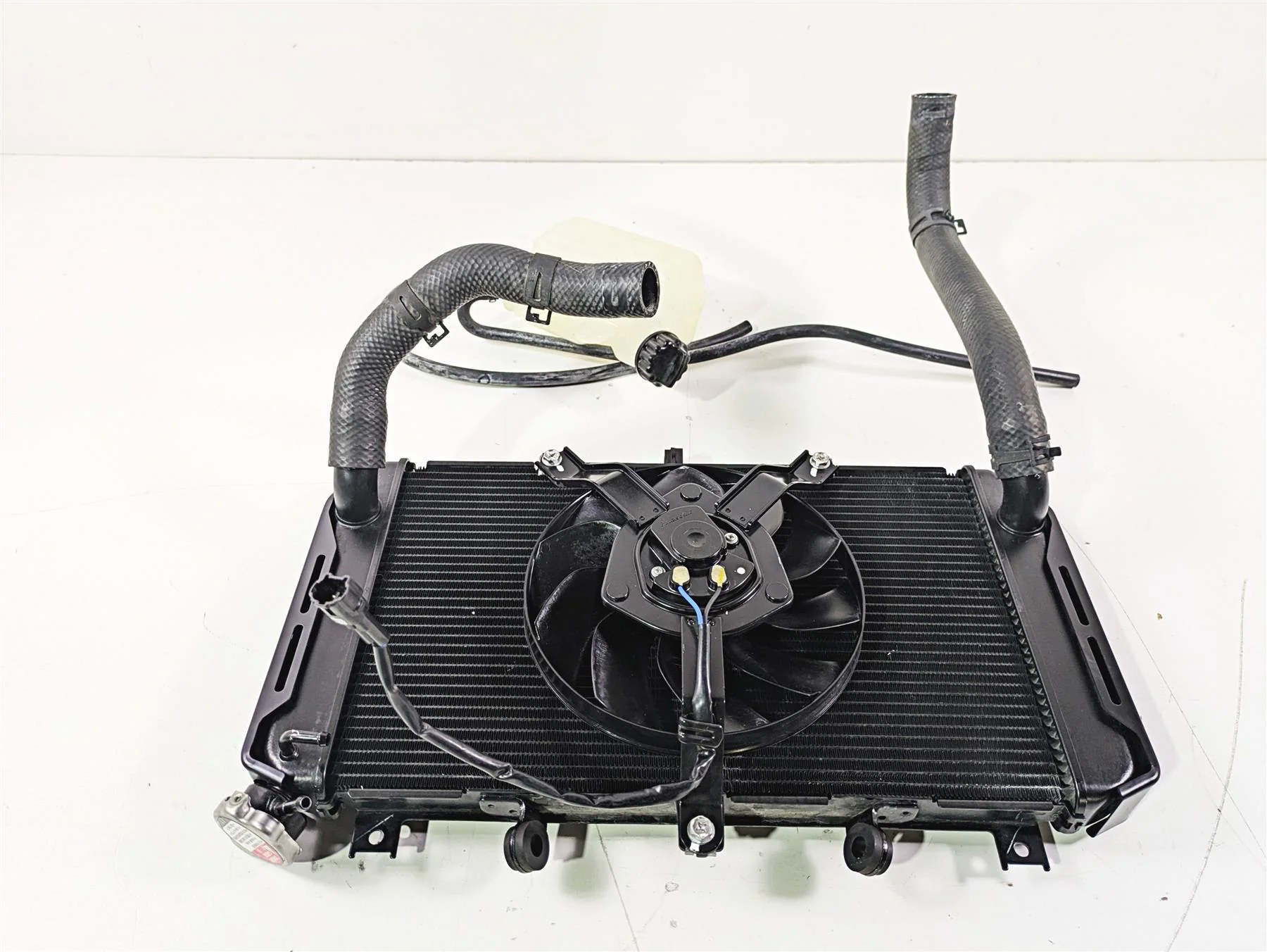 2022 Kawasaki ZR900RS Cafe Radiator Fan Reservoir Hoses Set 39061-0809