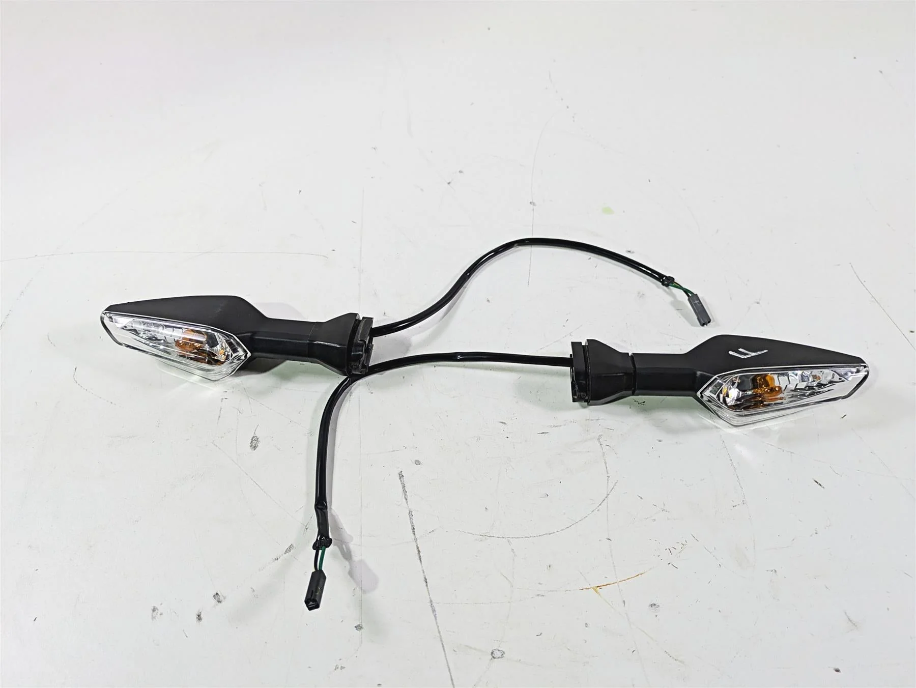2022 Kawasaki ZR900RS Cafe Rear Blinker Turn Signal Set 23037-0537 23037-0538