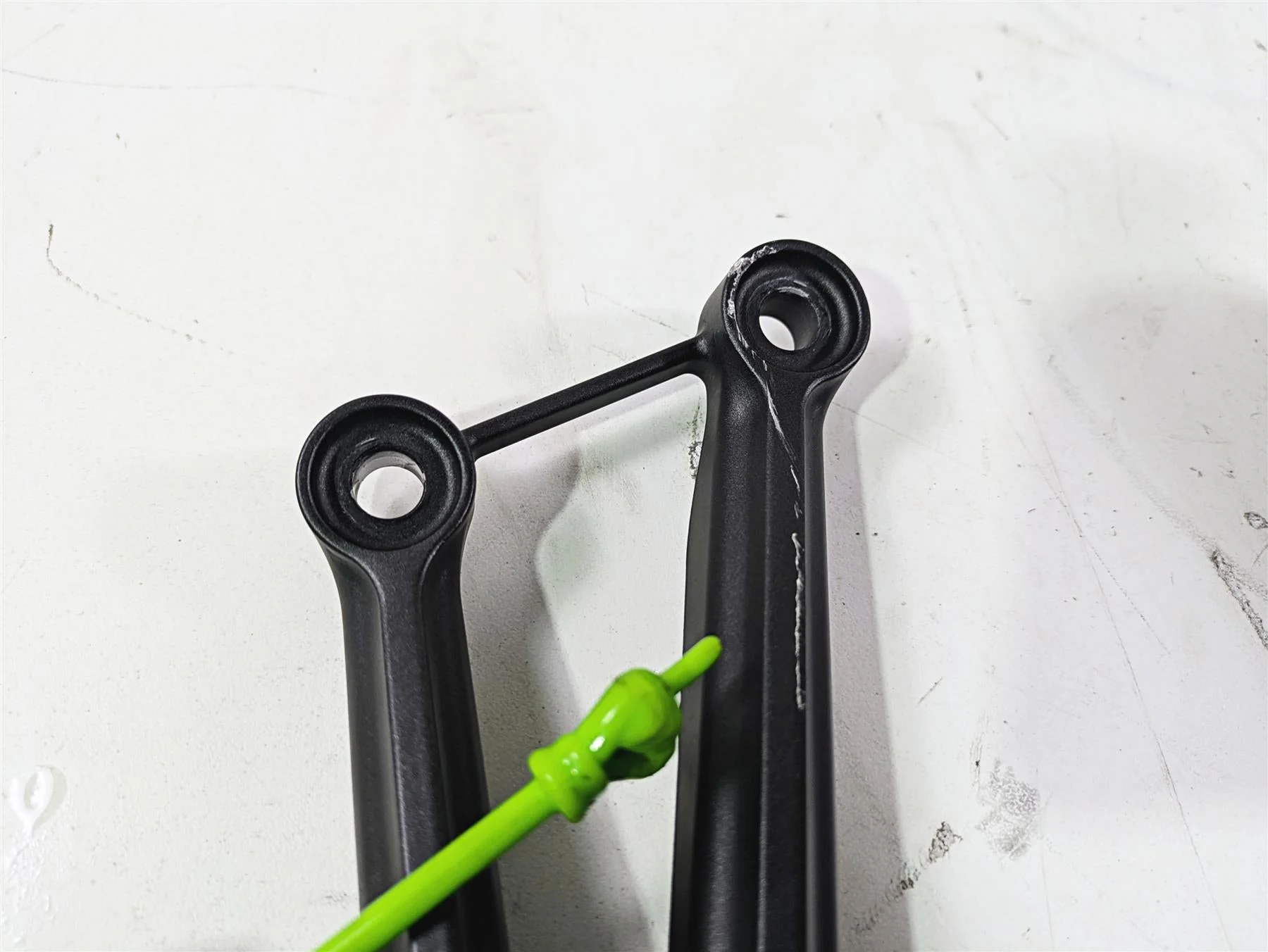 2022 Kawasaki ZR900RS Cafe Rear Passenger Foot Peg Rest Set 35063-1393-18R - Image 8
