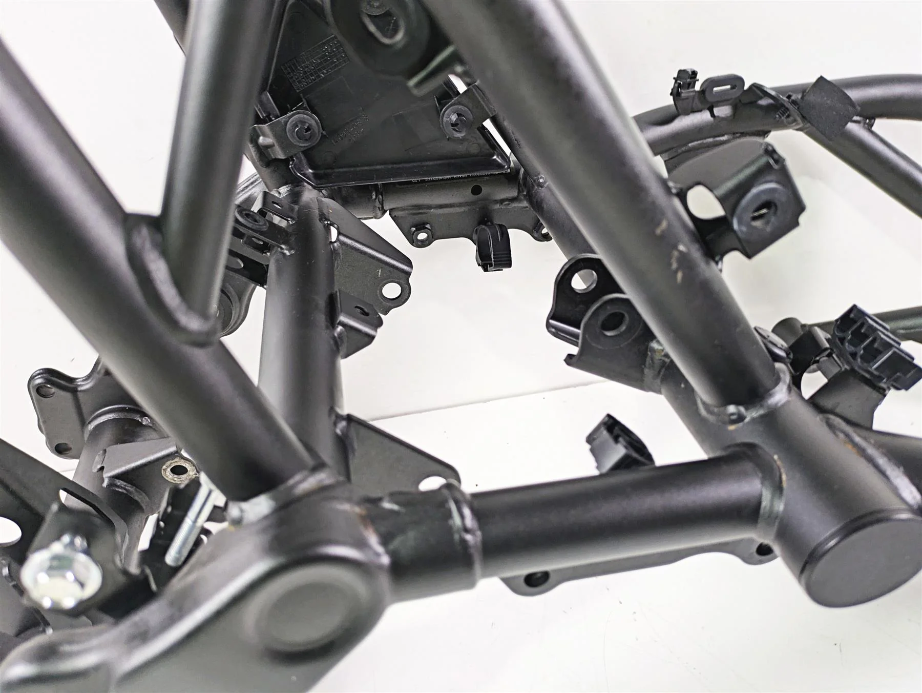 2022 Kawasaki ZR900RS Cafe Straight Main Frame Chassis With Texas Salvage Title 32160-1916-18R - Image 5