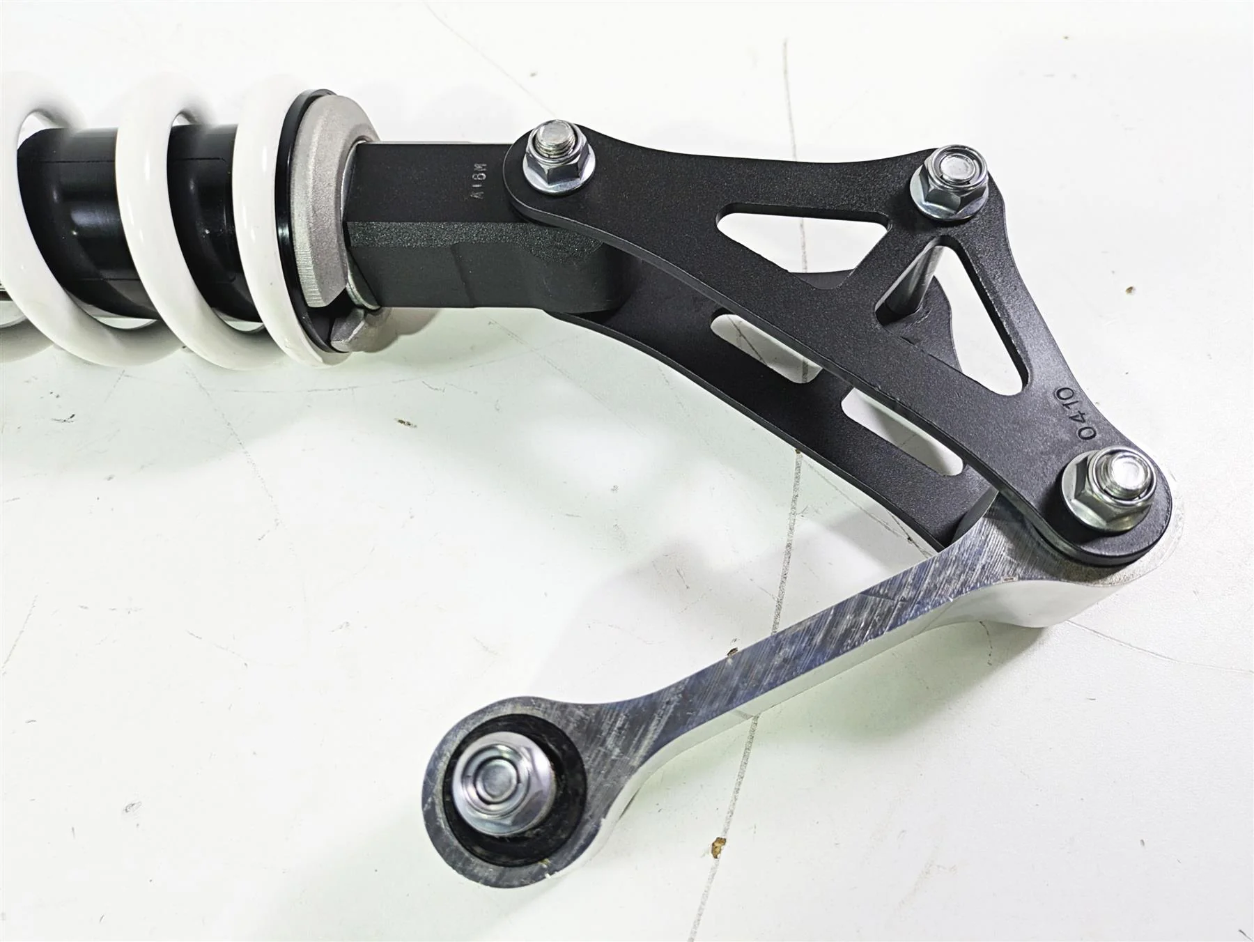 2022 Kawasaki ZR900RS Cafe Straight Rear Suspension Shock Damper 45014-0599-EH - Image 5