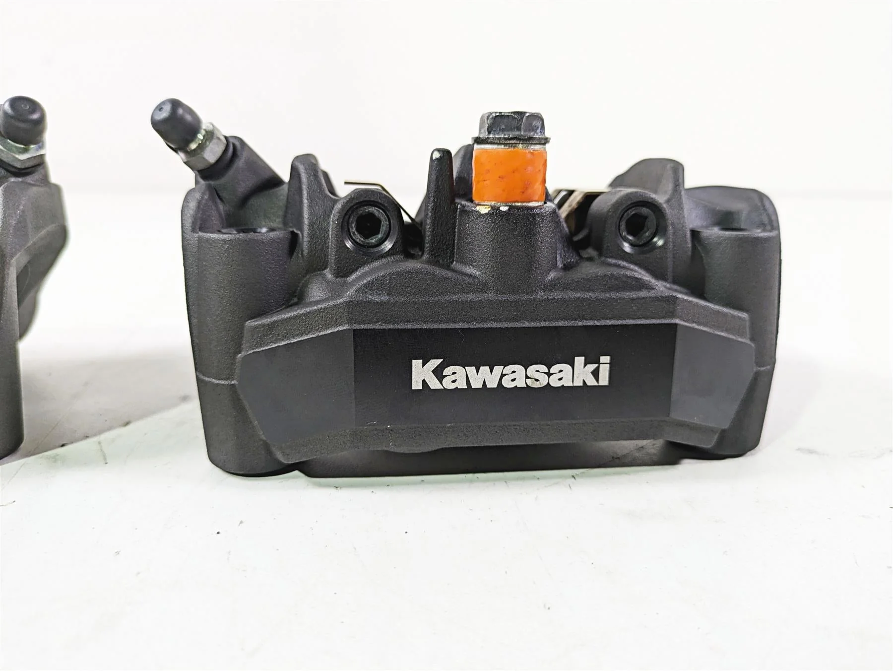 2022 Kawasaki ZR900RS Cafe Tokico Front Brake Caliper Set 108mm 3k 43080-0143-DJ - Image 6
