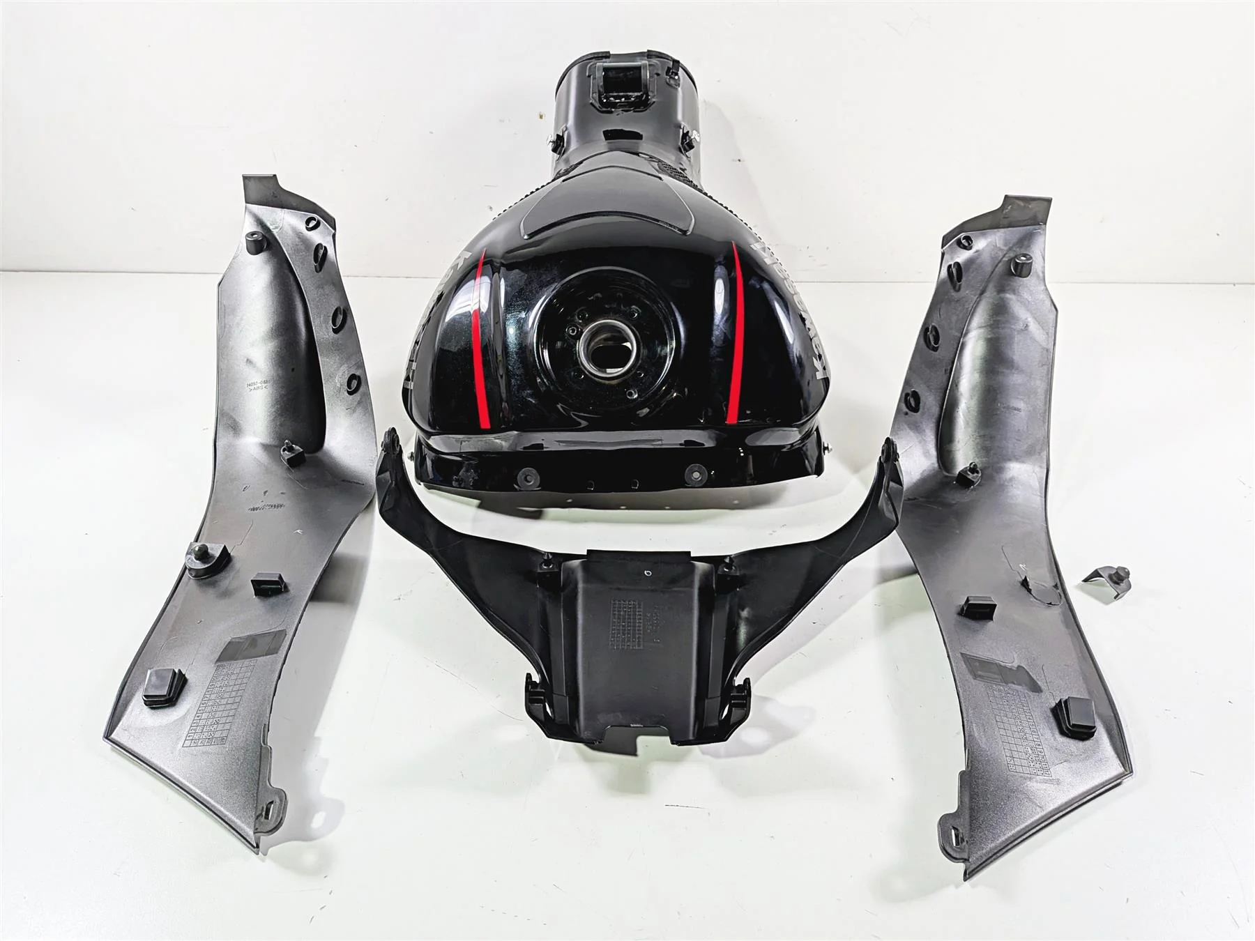 2022 Kawasaki ZX10R ZX1000 Ninja Fuel Gas Petrol Tank & Cover Fairing 51091-5475 - Image 3