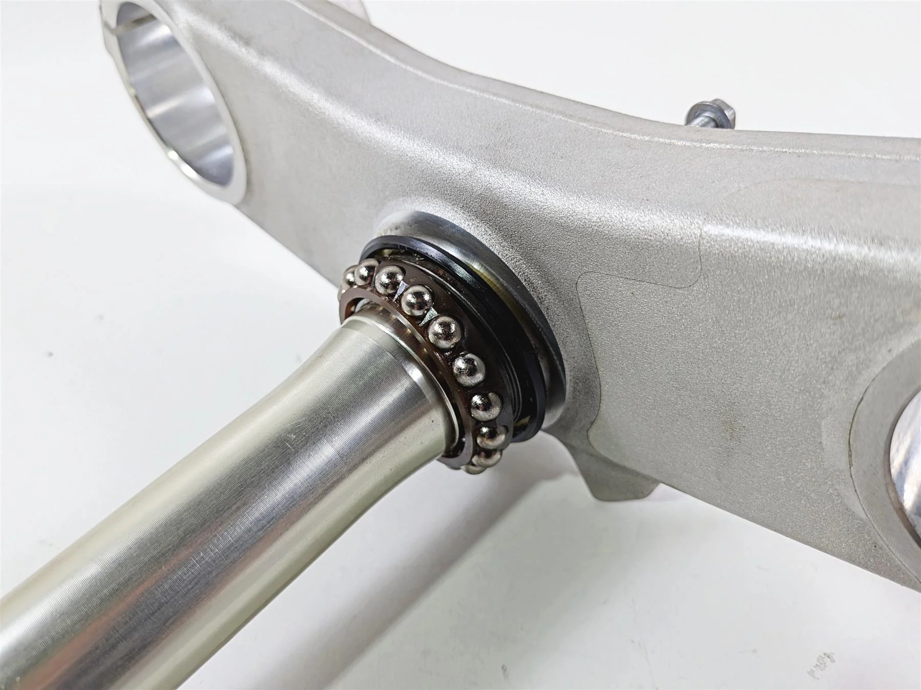 2022 Kawasaki ZX10R ZX1000 Ninja Lower Triple Tree Steering Clamp 44037-0198 - Image 5