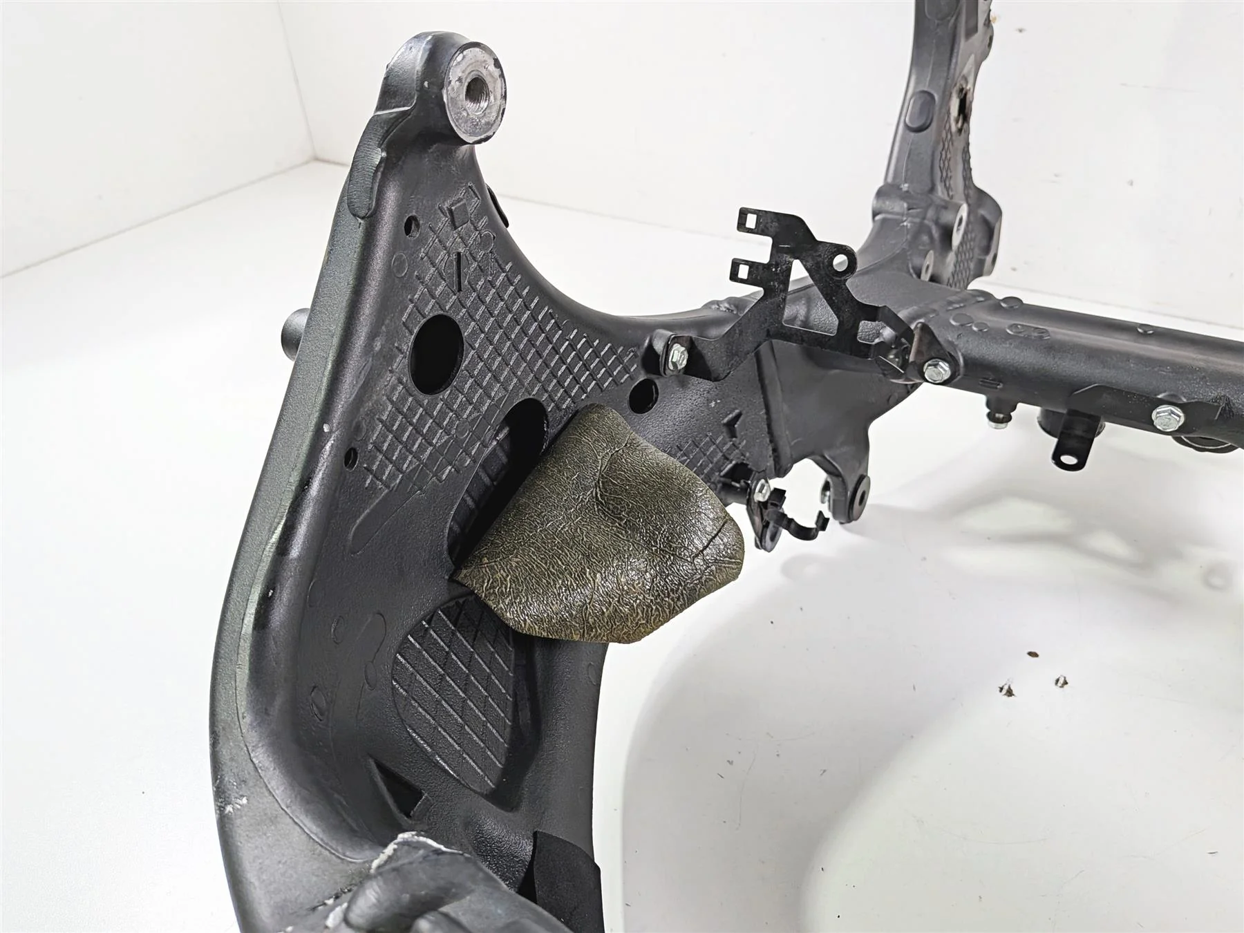 2022 Kawasaki ZX10R ZX1000 Ninja Main Frame Chassis Cracked But With Clean Texas Title 32160-1872 - Image 10
