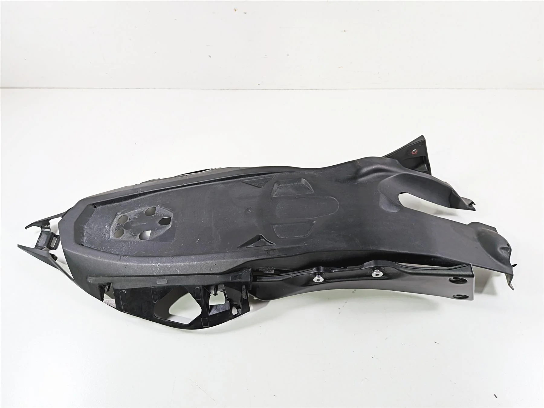 2022 Kawasaki ZX10R ZX1000 Ninja Rear Subframe & Inner Fender 32160-1865 - Image 8