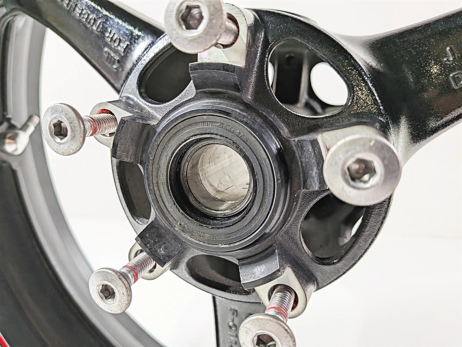 2022 Kawasaki ZX10R ZX1000 Ninja Straight Front Wheel Rim 17x3.5 41073-0757-18F - Image 4