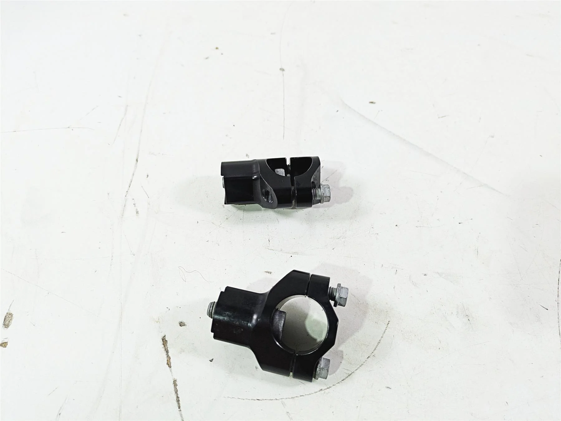 2022 KTM 1290 Super Adventure S Handlebar Riser Holder Set 00050000927 - Image 2