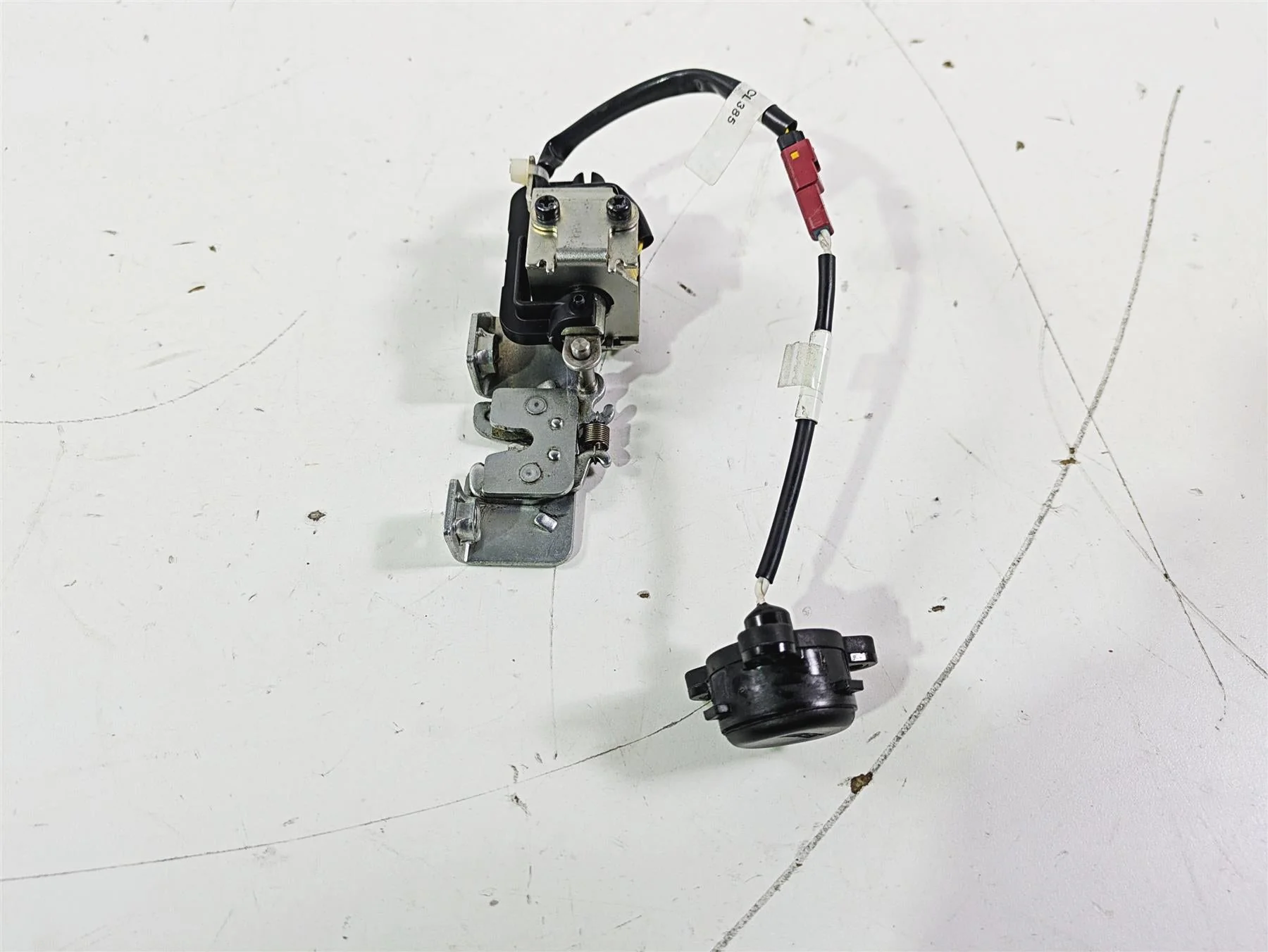 2022 KTM 1290 Super Adventure S Keyless Seat Release Button 6190705000 - Image 3