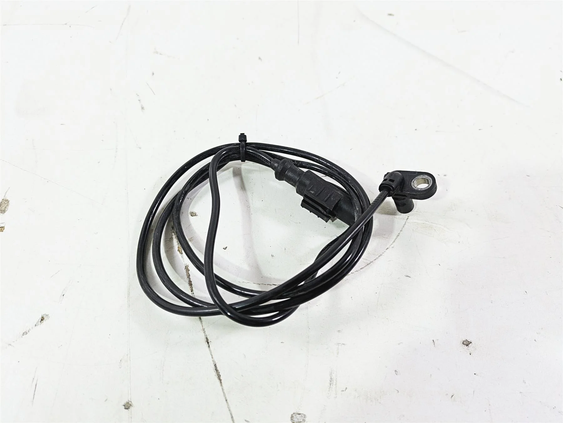 2022 KTM 1290 Super Adventure S Rear Abs Brake Wheel Speed Sensor 76042125000