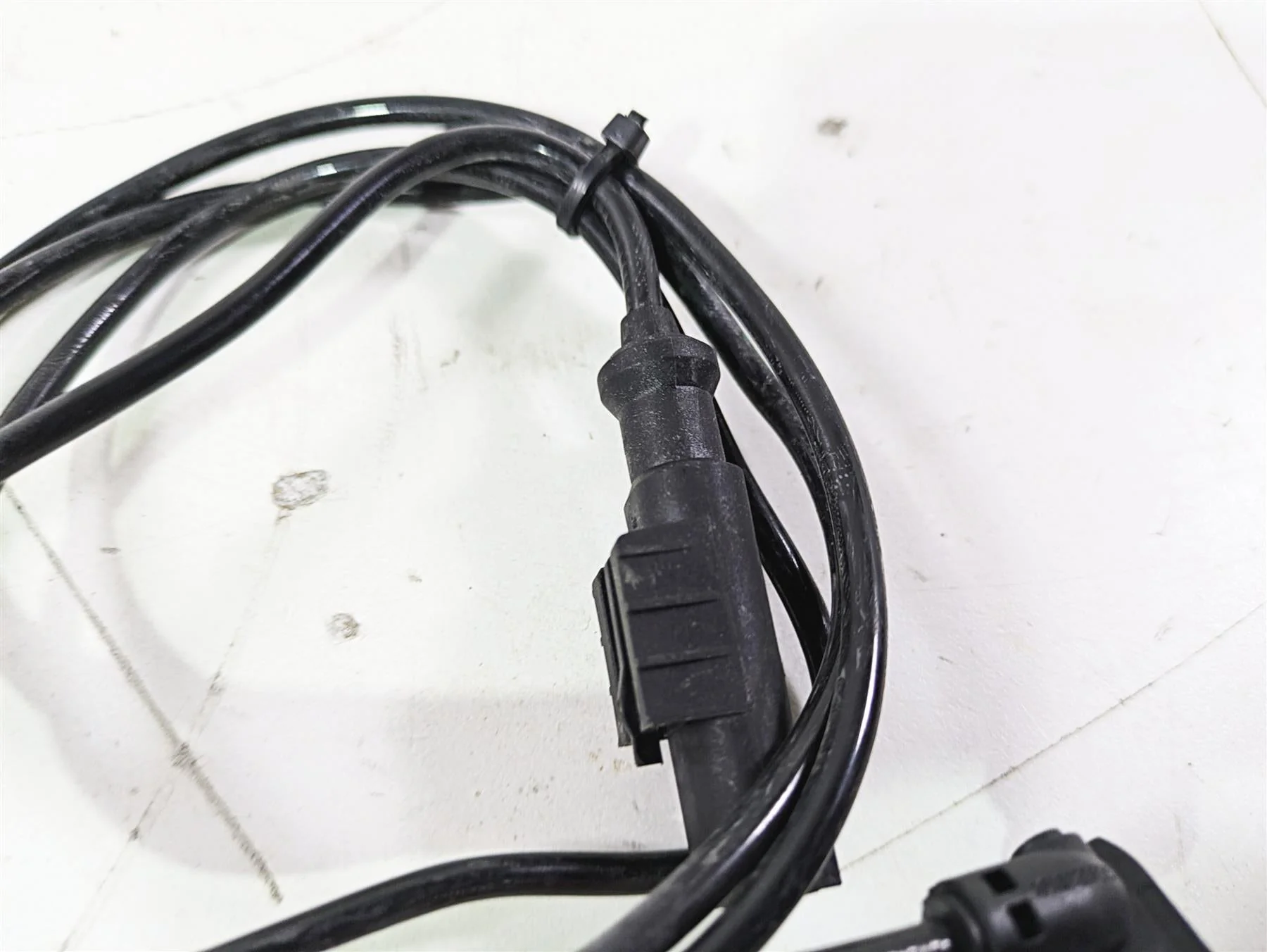 2022 KTM 1290 Super Adventure S Rear Abs Brake Wheel Speed Sensor 76042125000 - Image 6