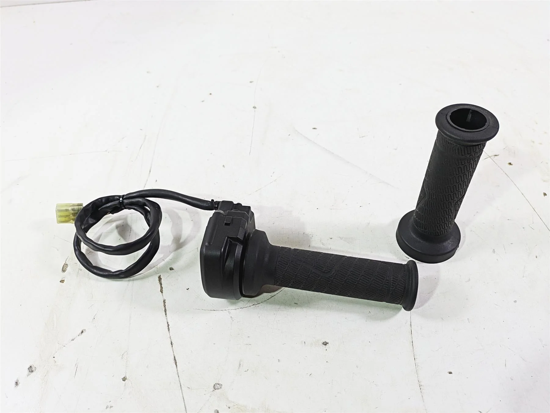 2022 KTM 1290 Super Adventure S Ride By Wire Throttle Sensor Grip 60711012000