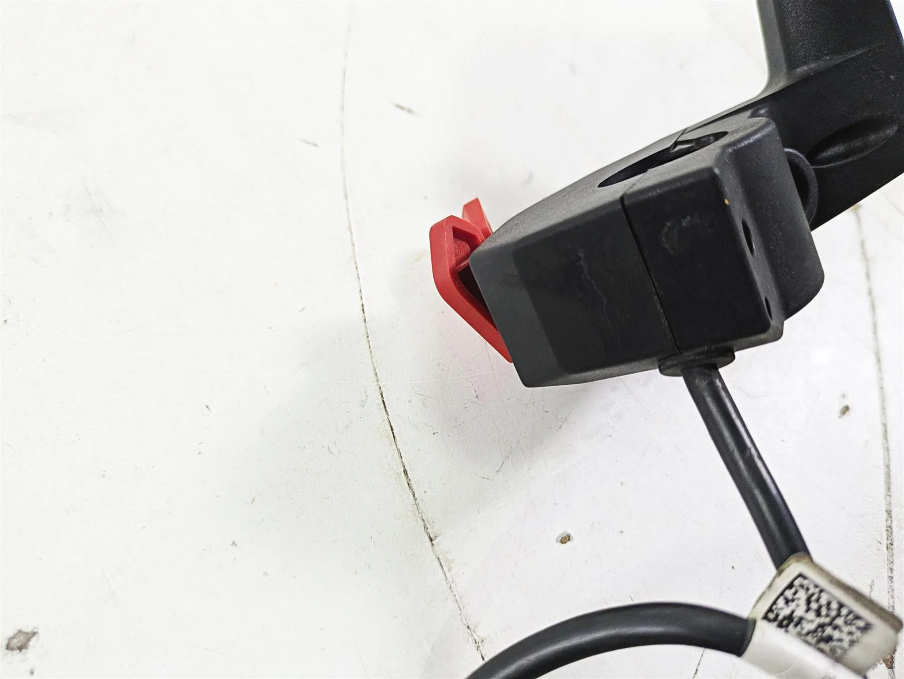 2022 KTM 1290 Super Adventure S Right Hand Control Switch 61711074100 61711074200 - Image 9