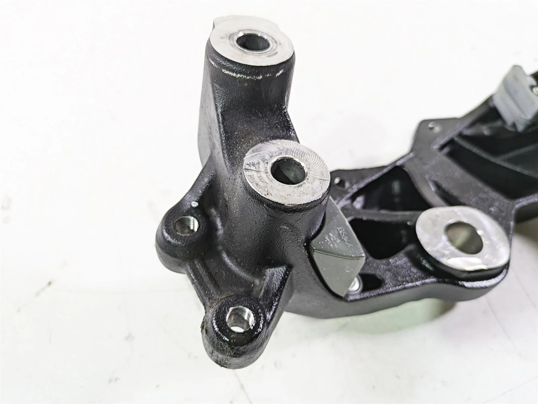 2022 MV Agusta F3 800 Rosso Black Left Frame Subframe Mount 80A0C7103 - Image 10