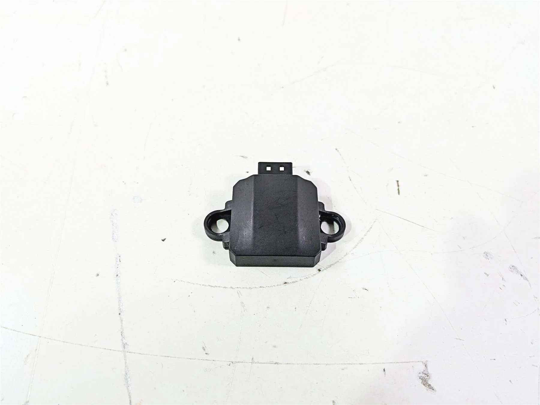 2022 MV Agusta F3 800 Rosso E-Shock Sensor Control Module 8000C8747 - Image 6