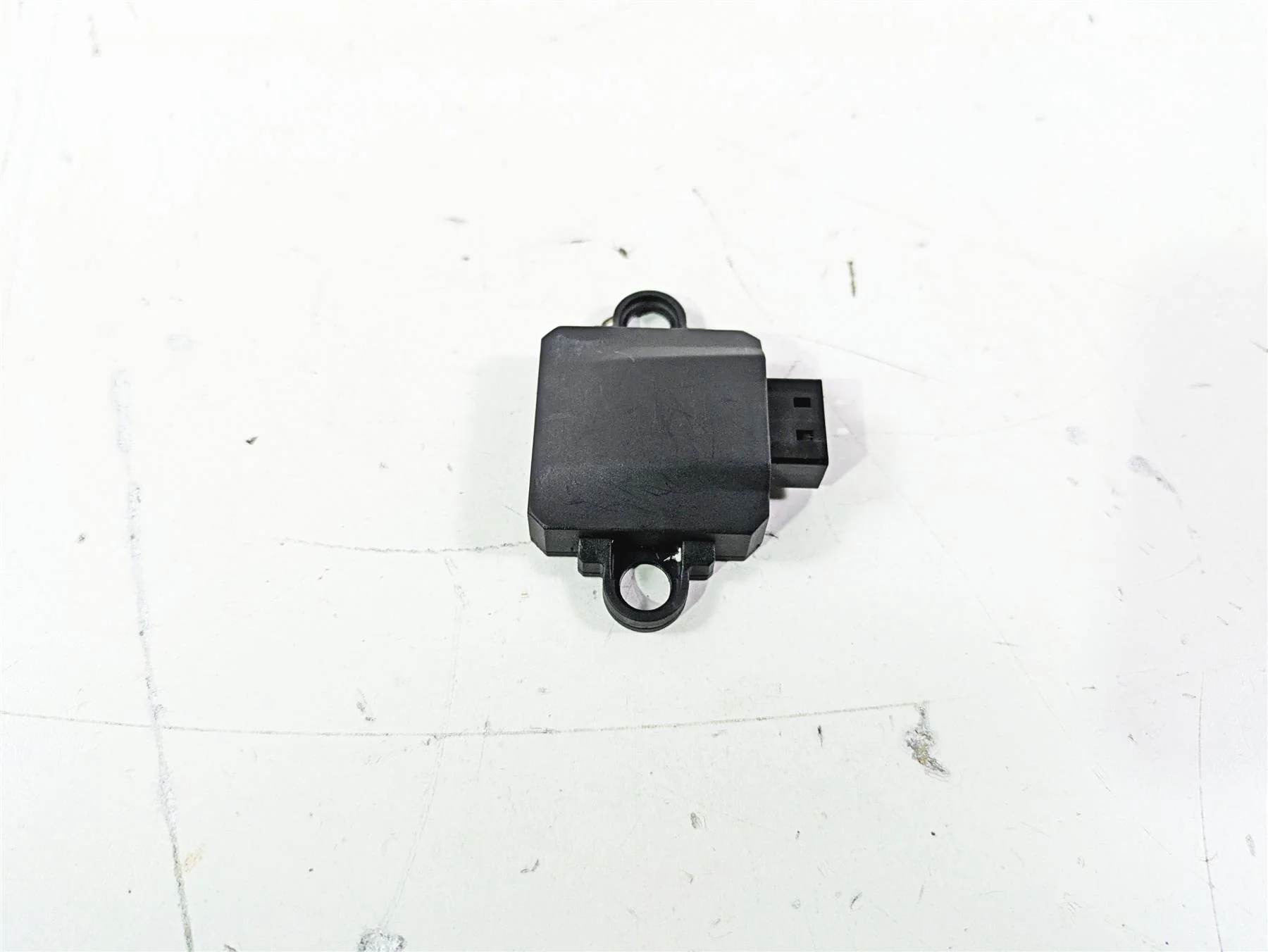2022 MV Agusta F3 800 Rosso E-Shock Sensor Control Module 8000C8747 - Image 7