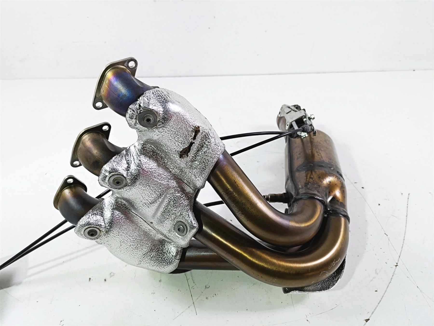 2022 MV Agusta F3 800 Rosso Exhaust Header & Servo Motor 8000C8451 - Image 4