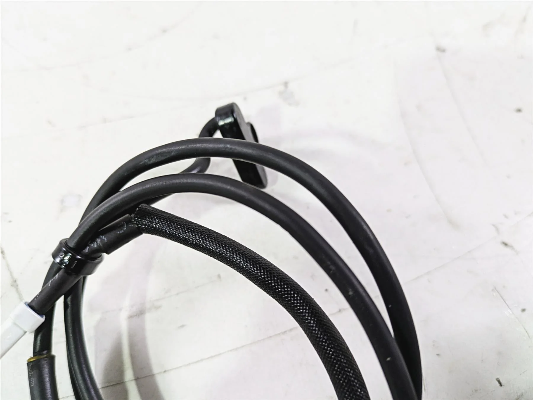 2022 MV Agusta F3 800 Rosso Front Abs Brake Wheel Speed Sensor - Image 7