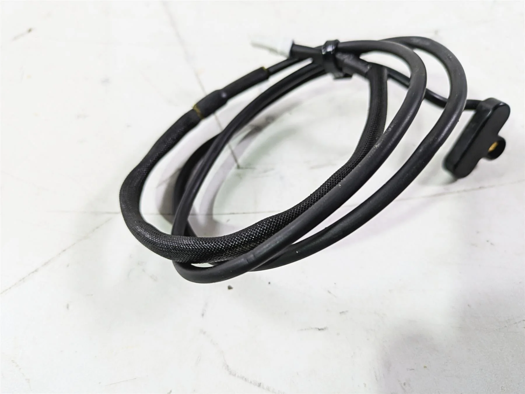 2022 MV Agusta F3 800 Rosso Front Abs Brake Wheel Speed Sensor - Image 9