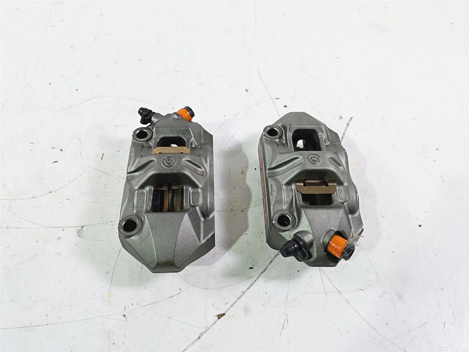 2022 MV Agusta F3 800 Rosso Front Brake Calipers Brembo 100mm 8000B1541 - Image 5