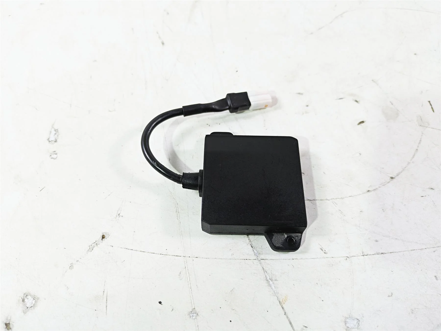 2022 MV Agusta F3 800 Rosso Gps Control Module Unit 8000C9312 - Image 9
