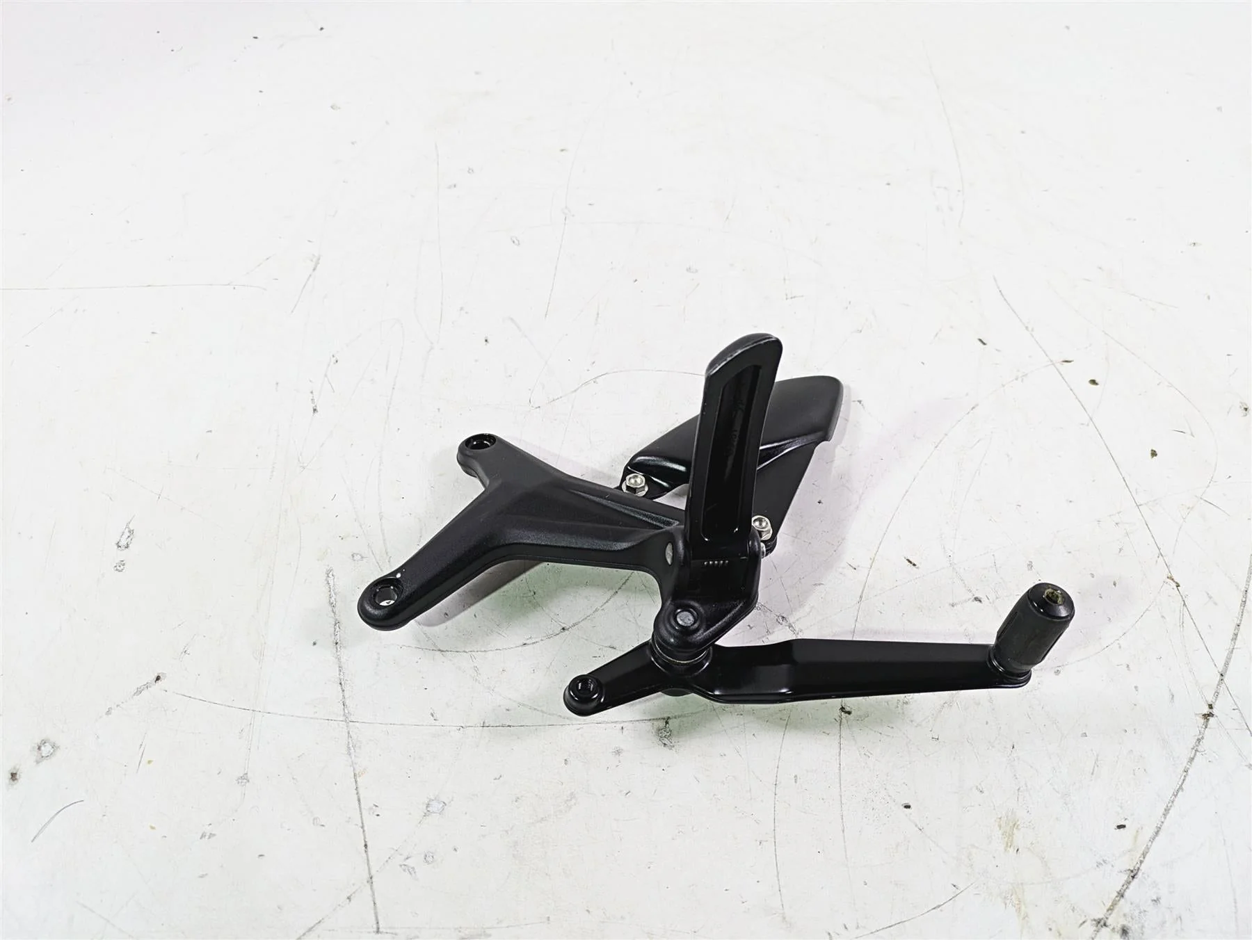 2022 MV Agusta F3 800 Rosso Left Front Footpeg & Shifter Set 80A0B7474