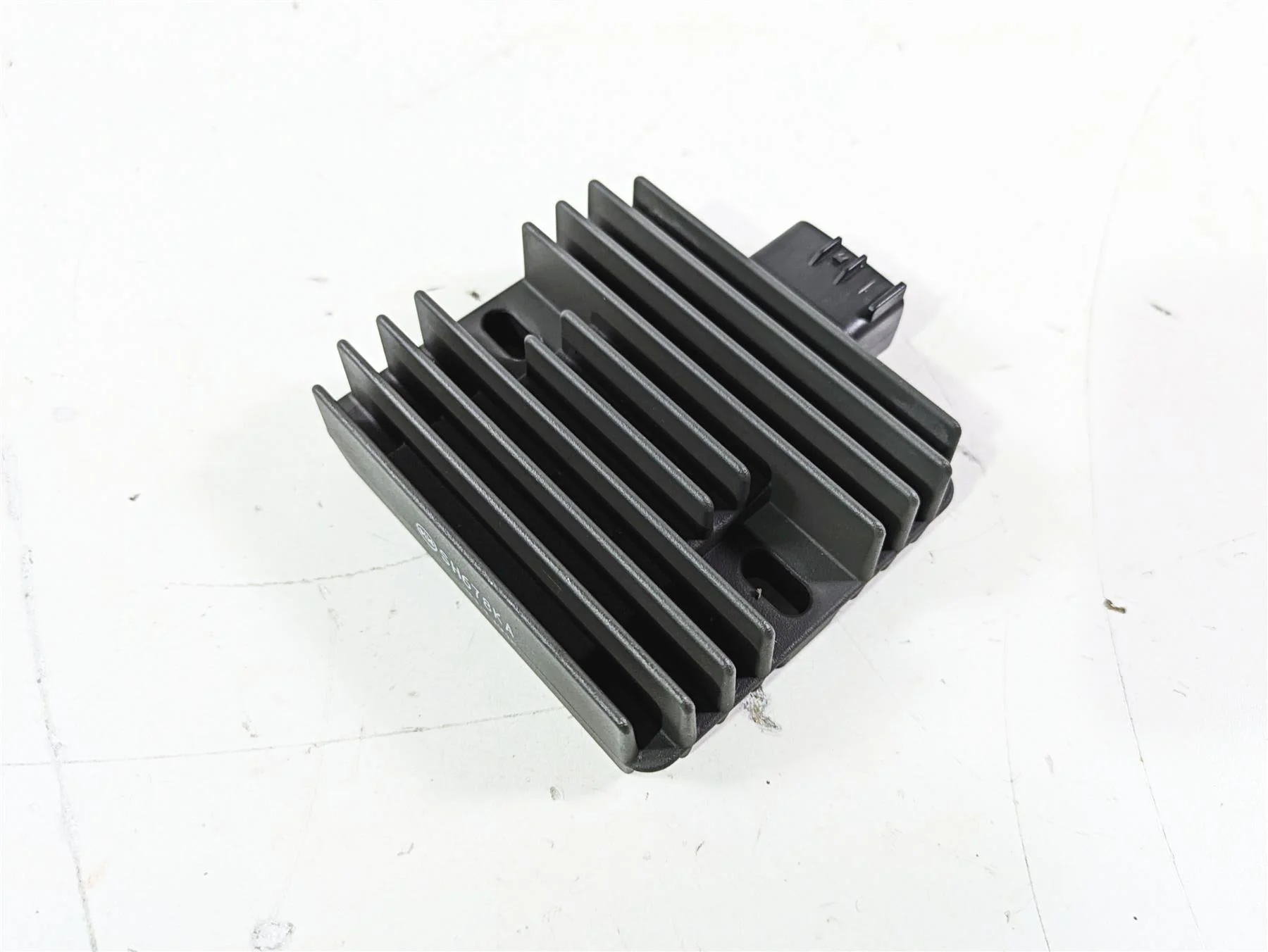 2022 MV Agusta F3 800 Rosso Rectifier Voltage Regulator 8000B3206 SH678KA - Image 12