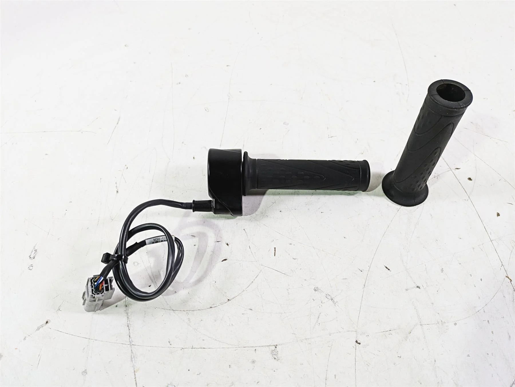 2022 MV Agusta F3 800 Rosso Ride Fly By Wire Throttle Grip 8E00B5444