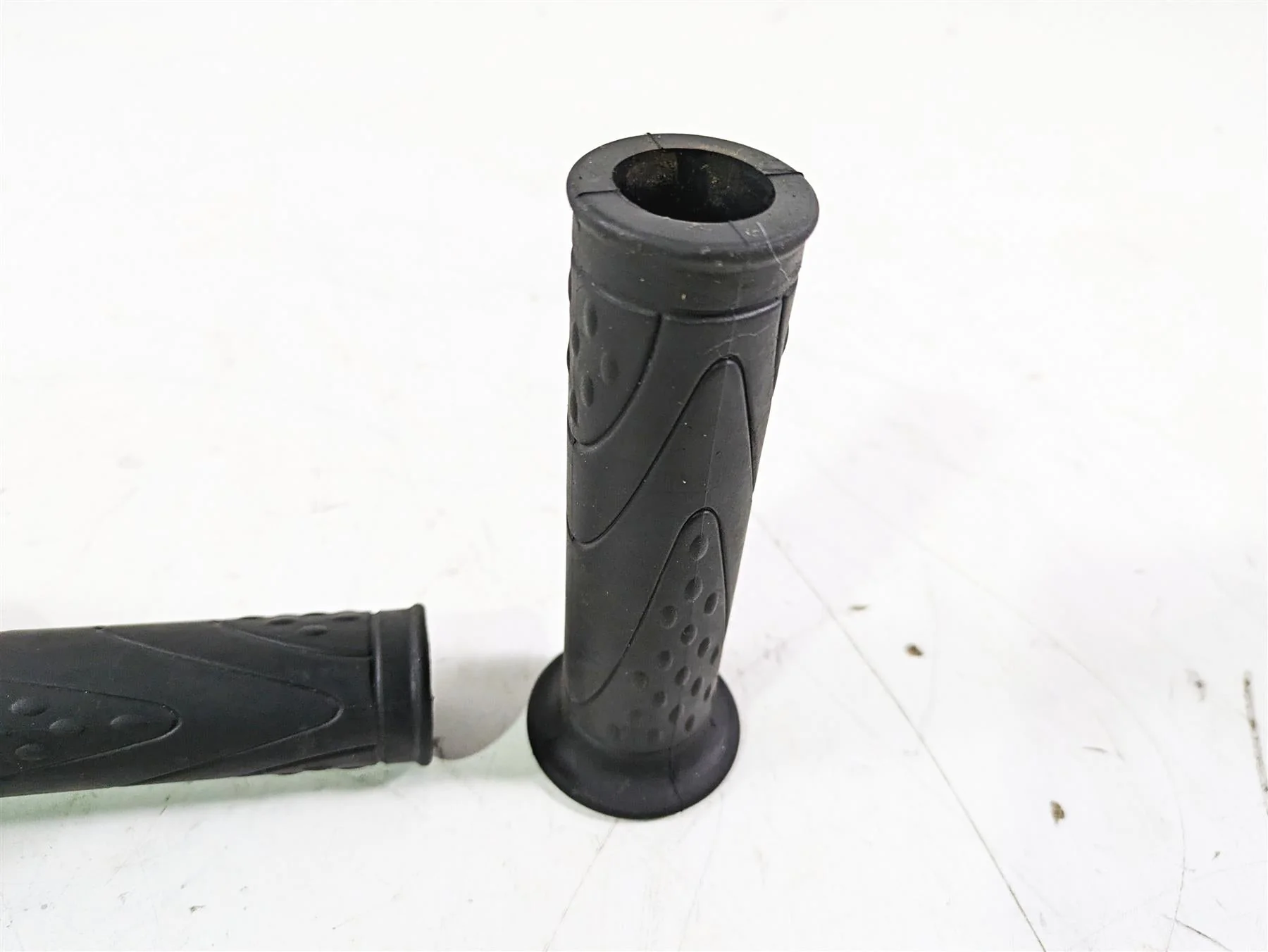 2022 MV Agusta F3 800 Rosso Ride Fly By Wire Throttle Grip 8E00B5444 - Image 6
