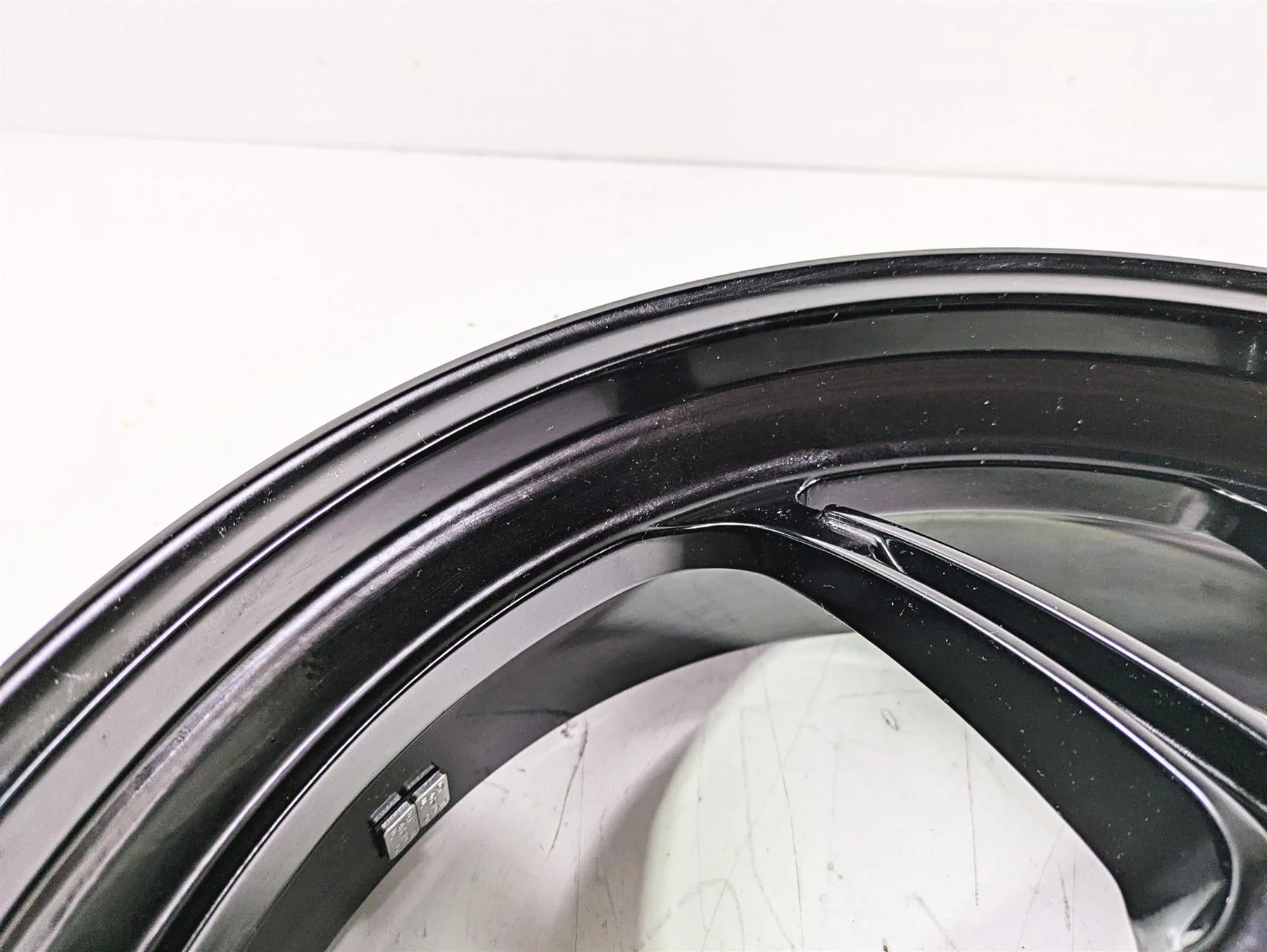 2022 MV Agusta F3 800 Rosso Straight Black Rear Wheel Rim 17x5.5 80A0C3289 - Image 6