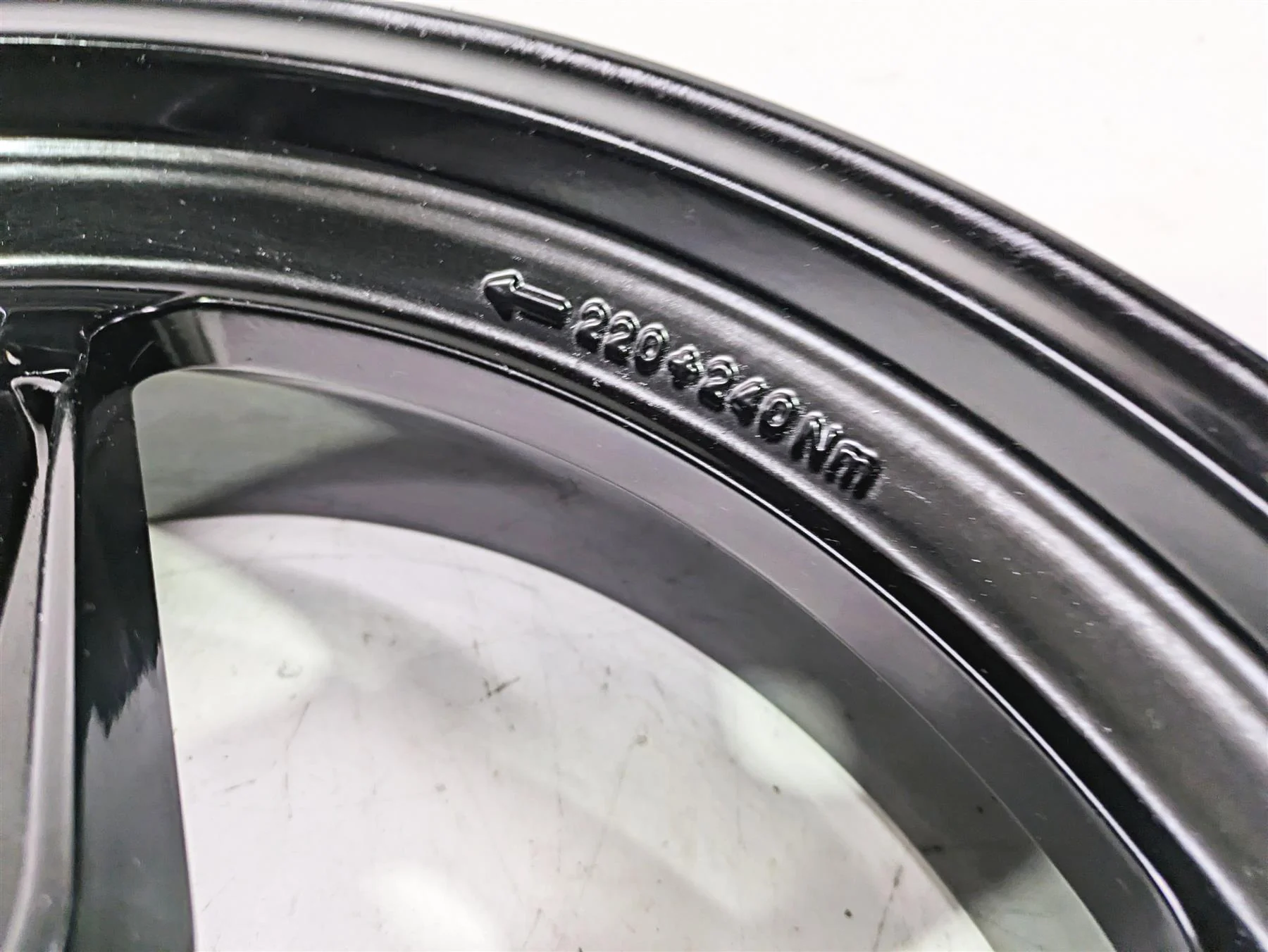 2022 MV Agusta F3 800 Rosso Straight Black Rear Wheel Rim 17x5.5 80A0C3289 - Image 9