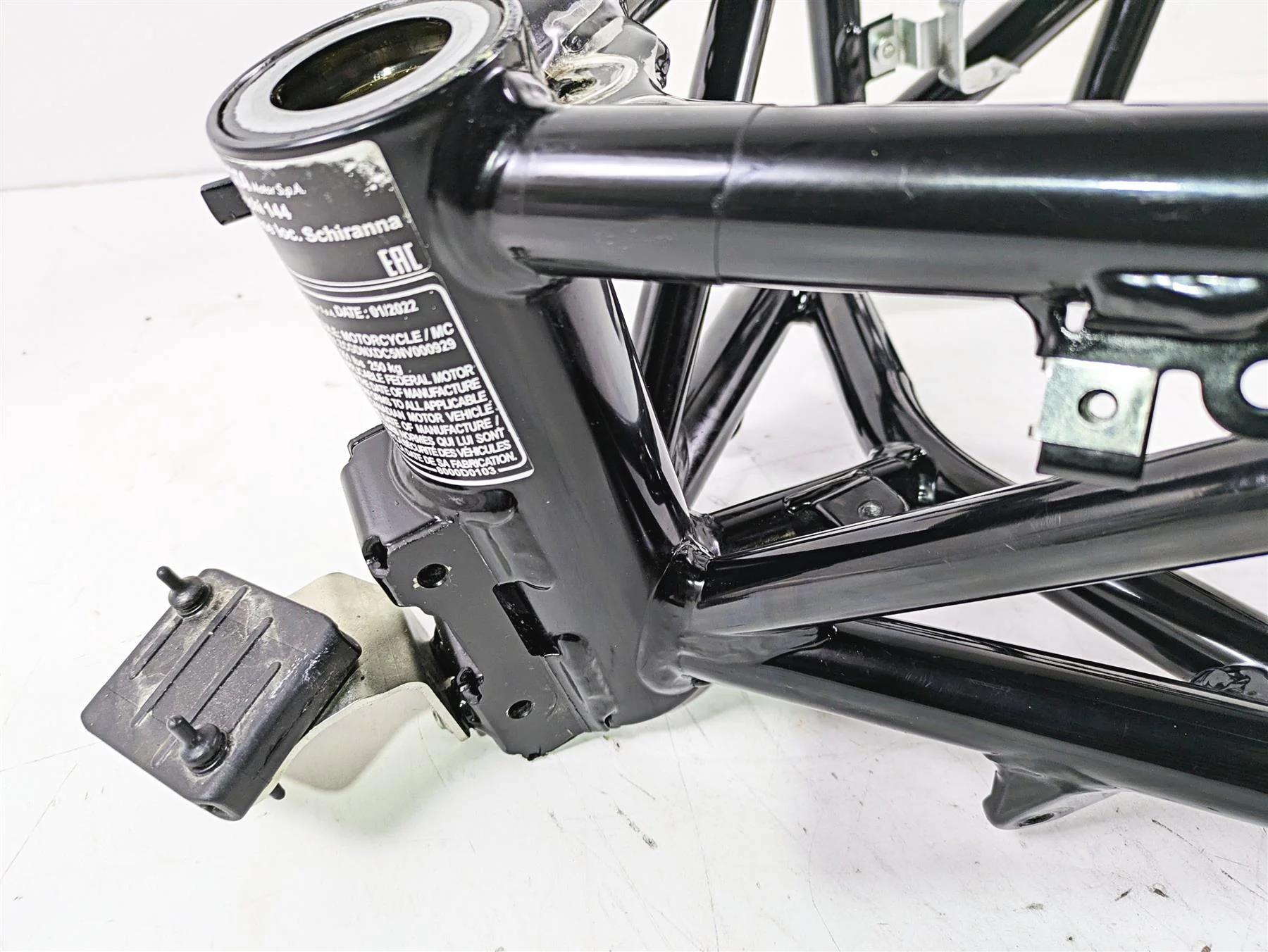 2022 MV Agusta F3 800 Rosso Straight Main Frame Chassis With Tennessee Salvage Title 8AC0B6515 - Image 8