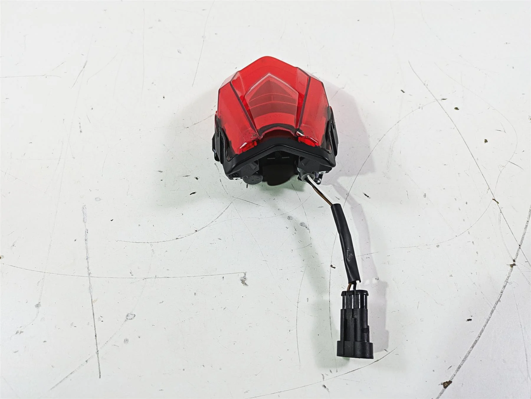 2022 MV Agusta F3 800 Rosso Taillight Tail Light Lamp Lens 8000B9781 - Image 4
