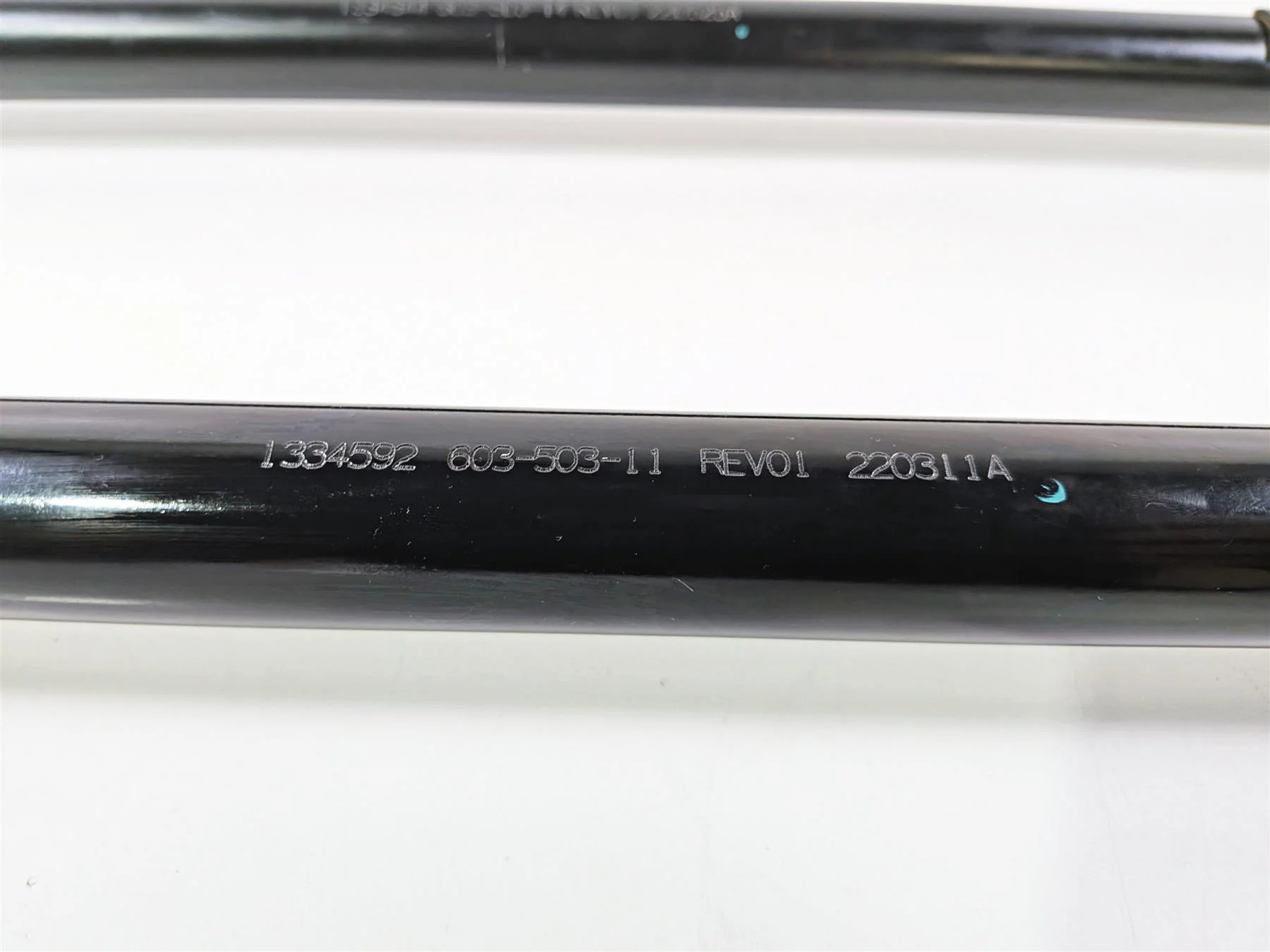 2022 Polaris RZR Turbo R Ultimate Center Drive Prop Shaft Set 1334644 1334592 - Image 4
