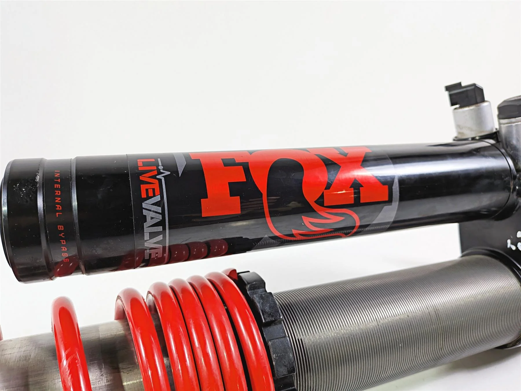 2022 Polaris RZR Turbo R Ultimate Left Rear Shock Damper Fox Live Valve 7045692 - Image 14