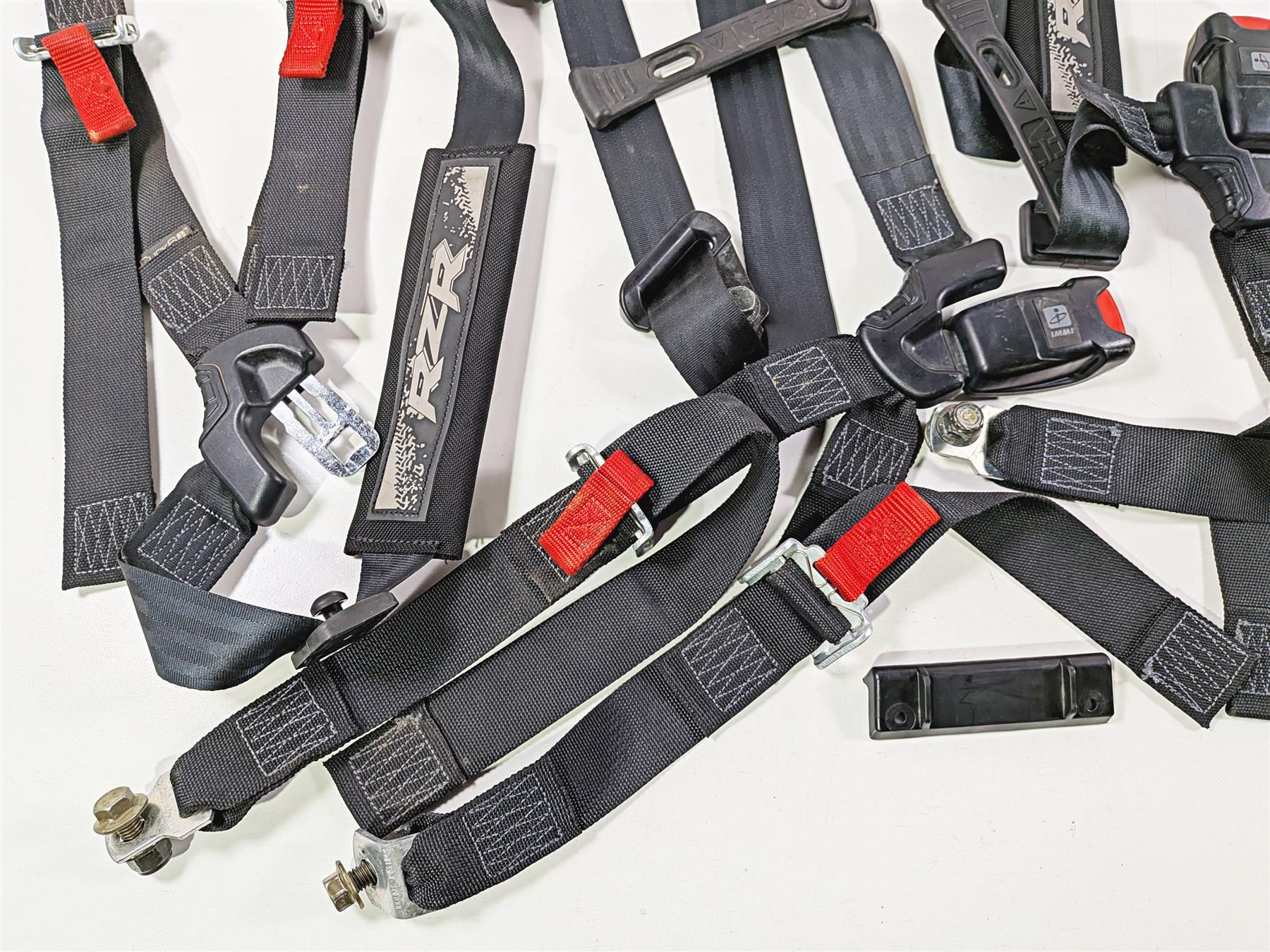 2022 Polaris RZR Turbo R Ultimate Left Right Multi Point Seat Belt Set 2637652 - Image 5