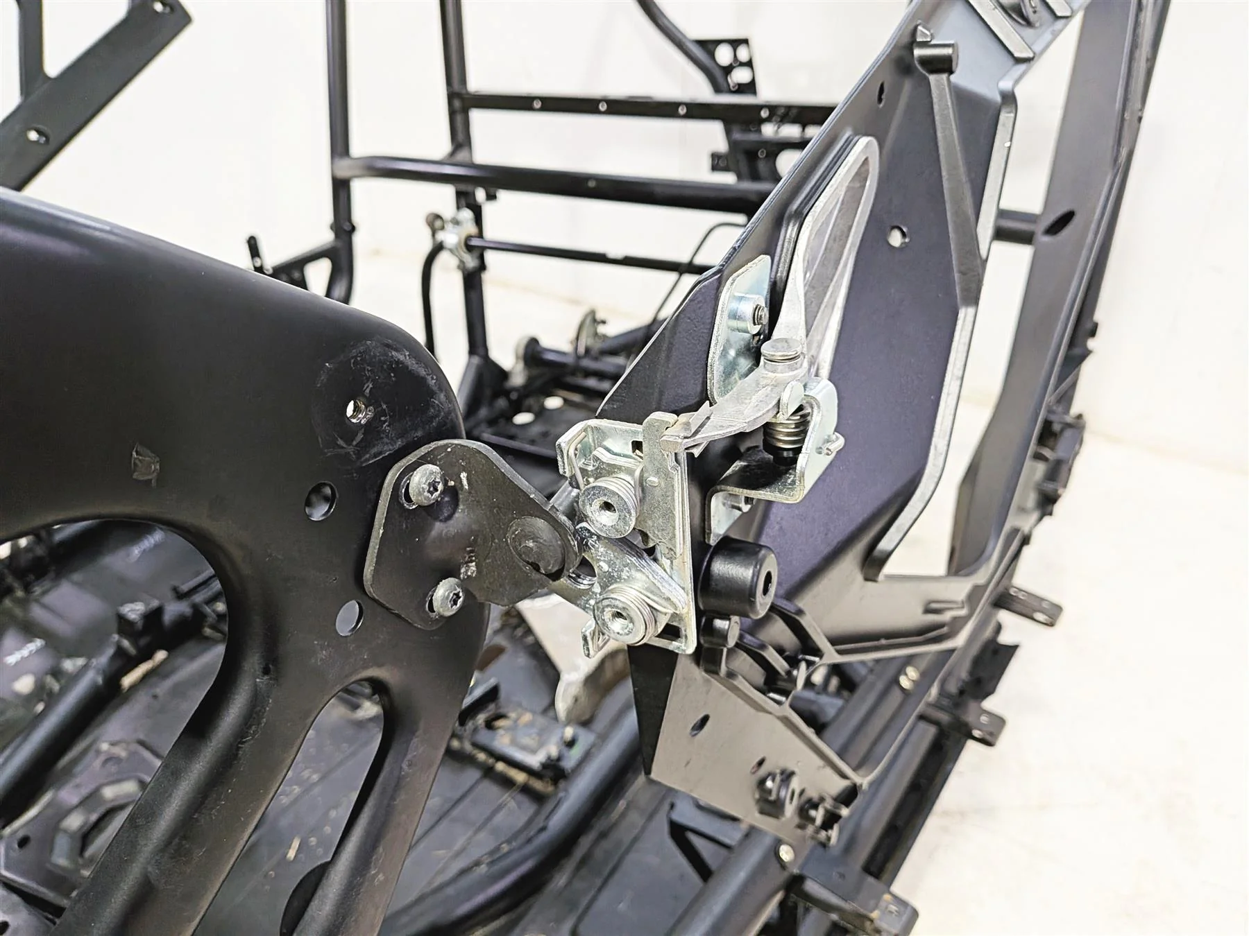 2022 Polaris RZR Turbo R Ultimate Straight Main Frame Chassis with Clean Ohio Title 1026099 - Image 14
