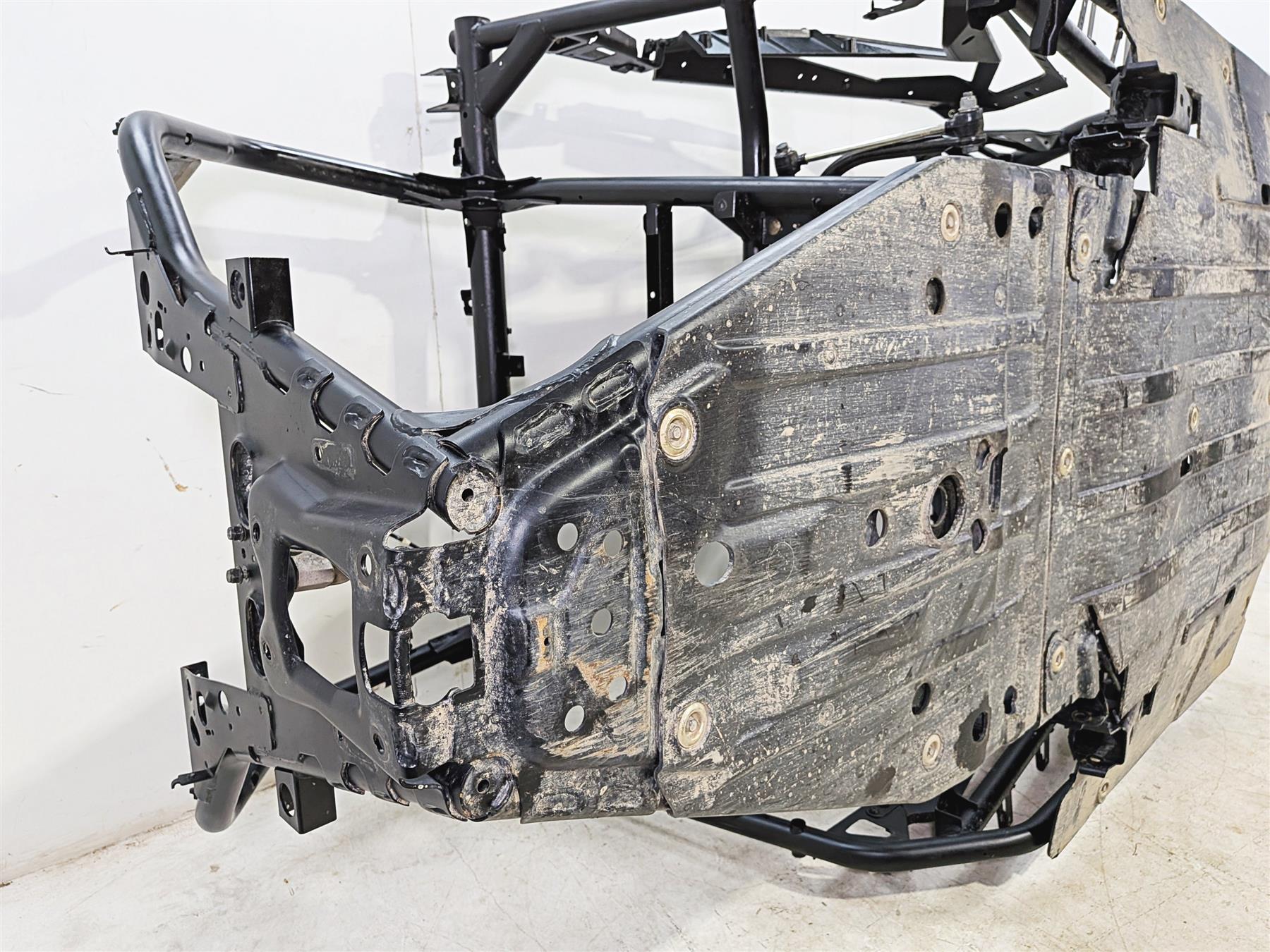 2022 Polaris RZR Turbo R Ultimate Straight Main Frame Chassis with Clean Ohio Title 1026099 - Image 20